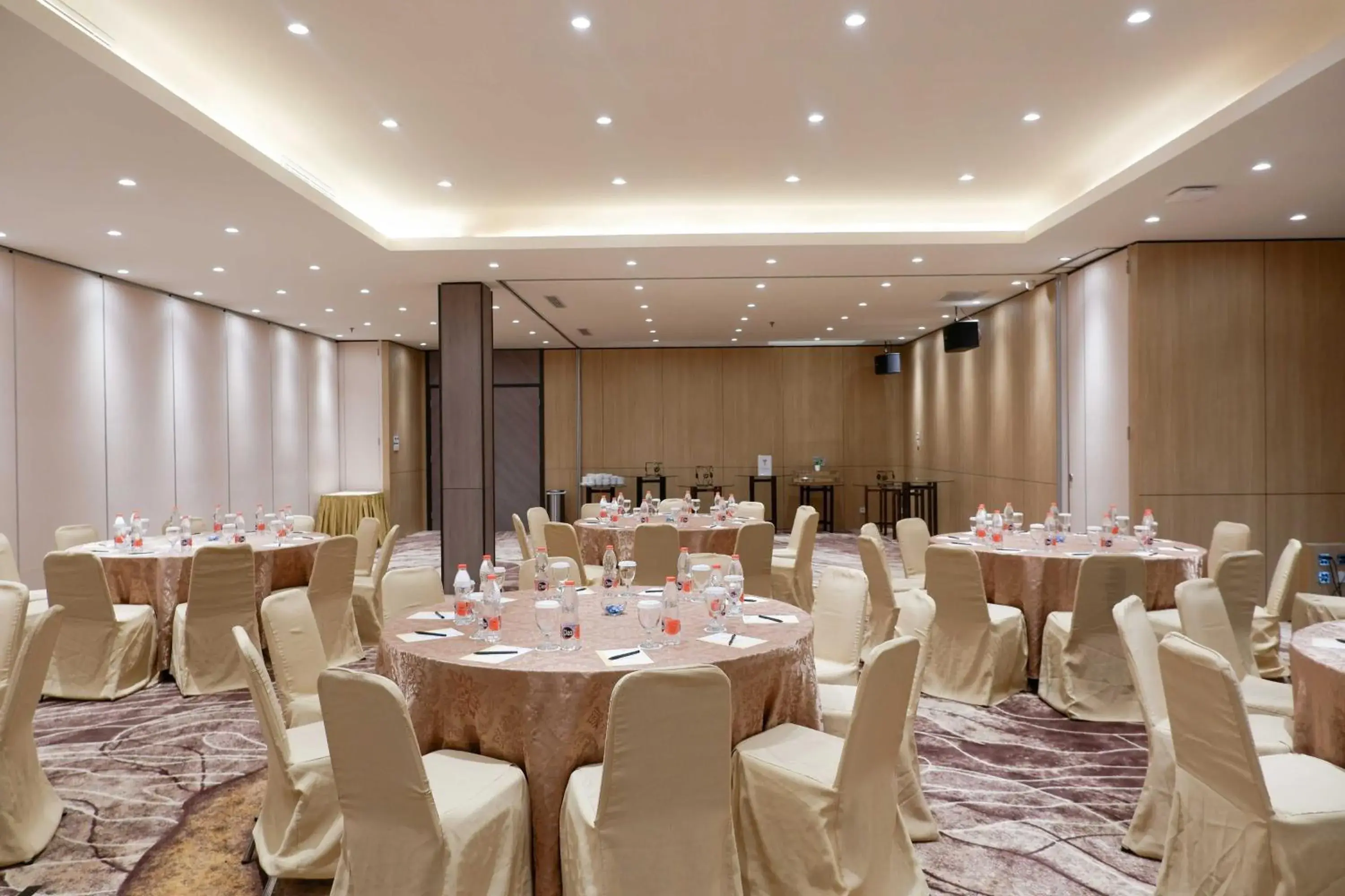 Orchardz Jayakarta Orchardz Jayakarta