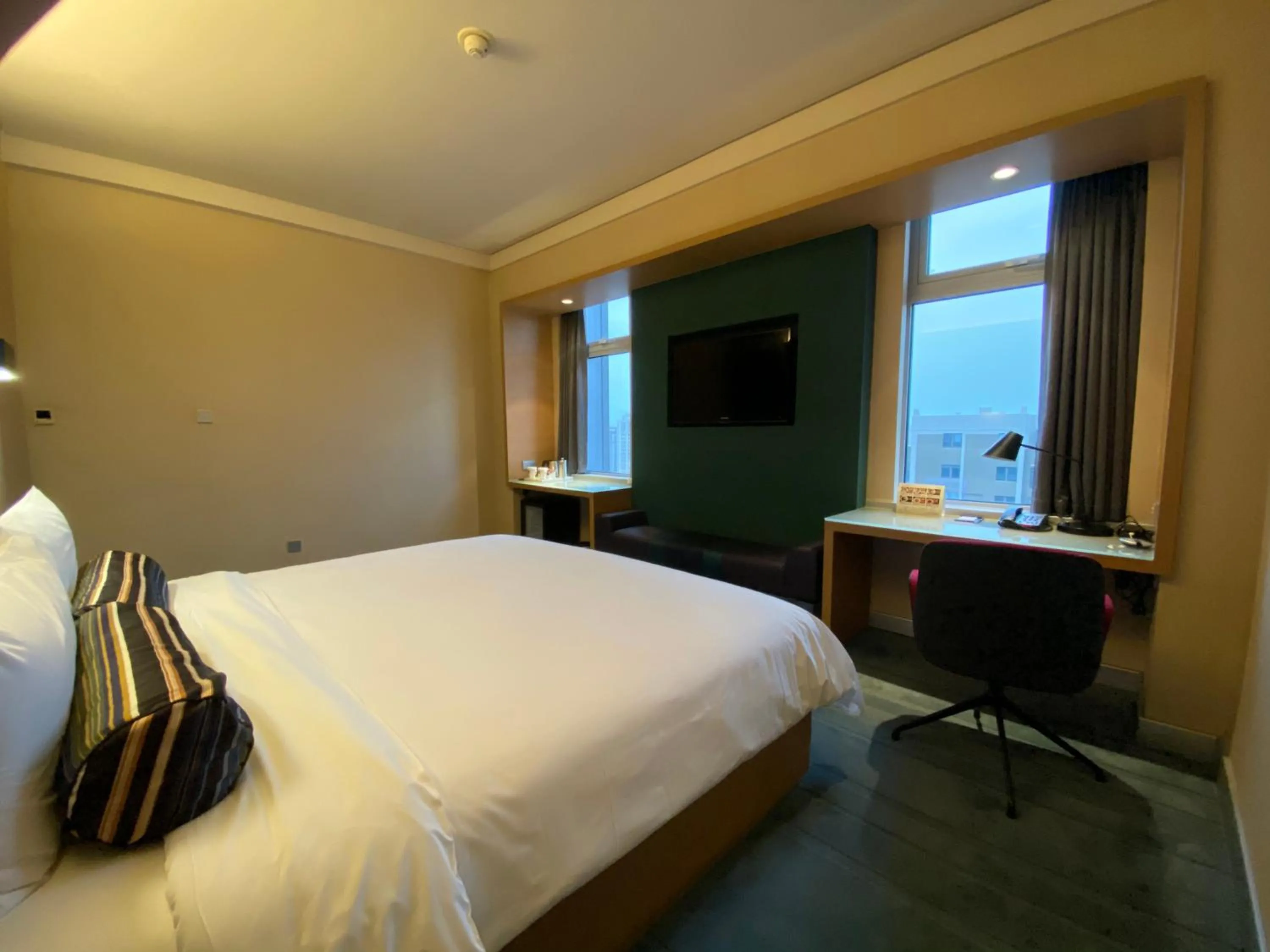 Bed in Funiu Mountain Hotel