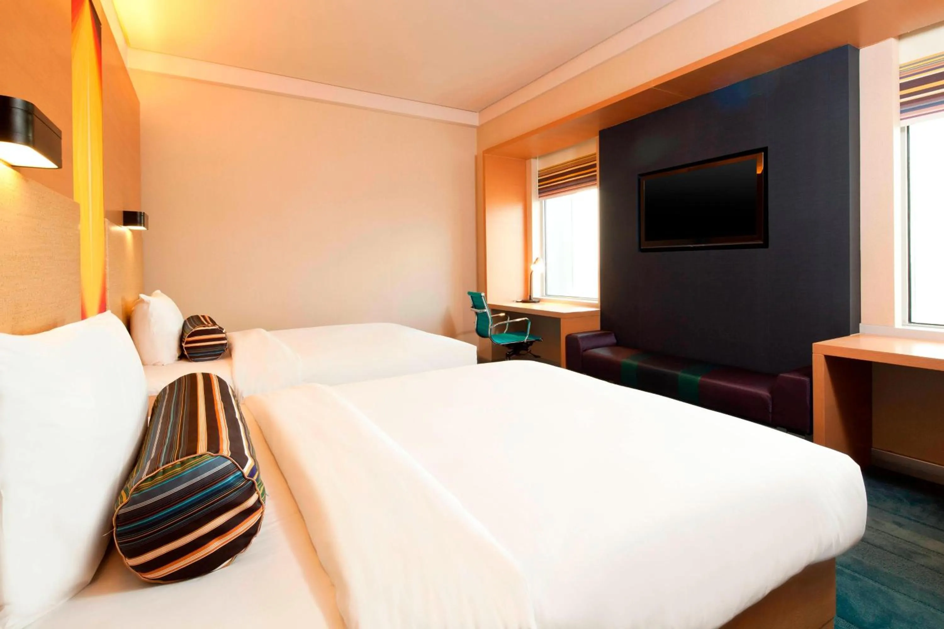 Photo of the whole room, Bed in Funiu Mountain Hotel