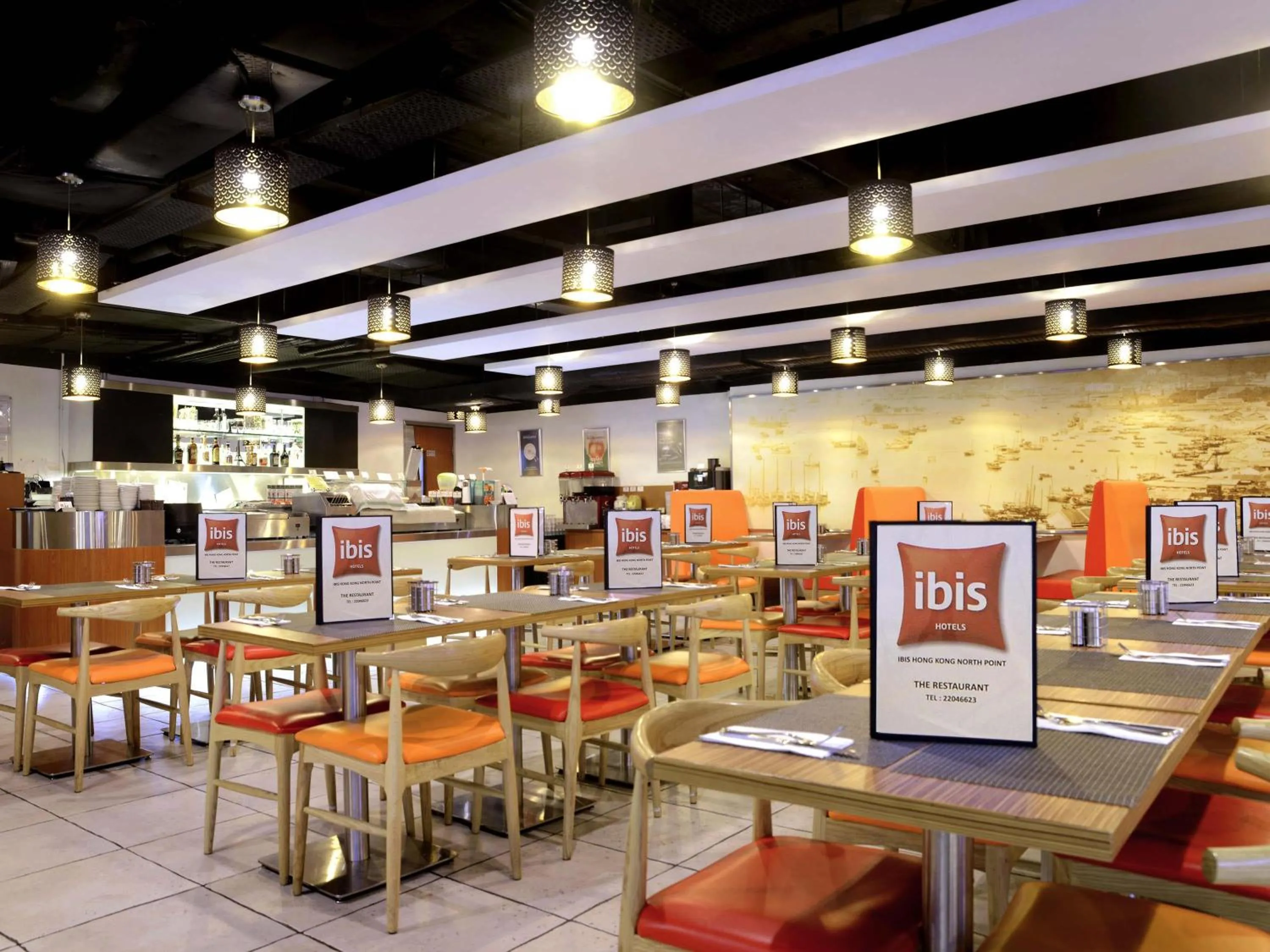 Restaurant/places to eat in ibis Hong Kong North Point