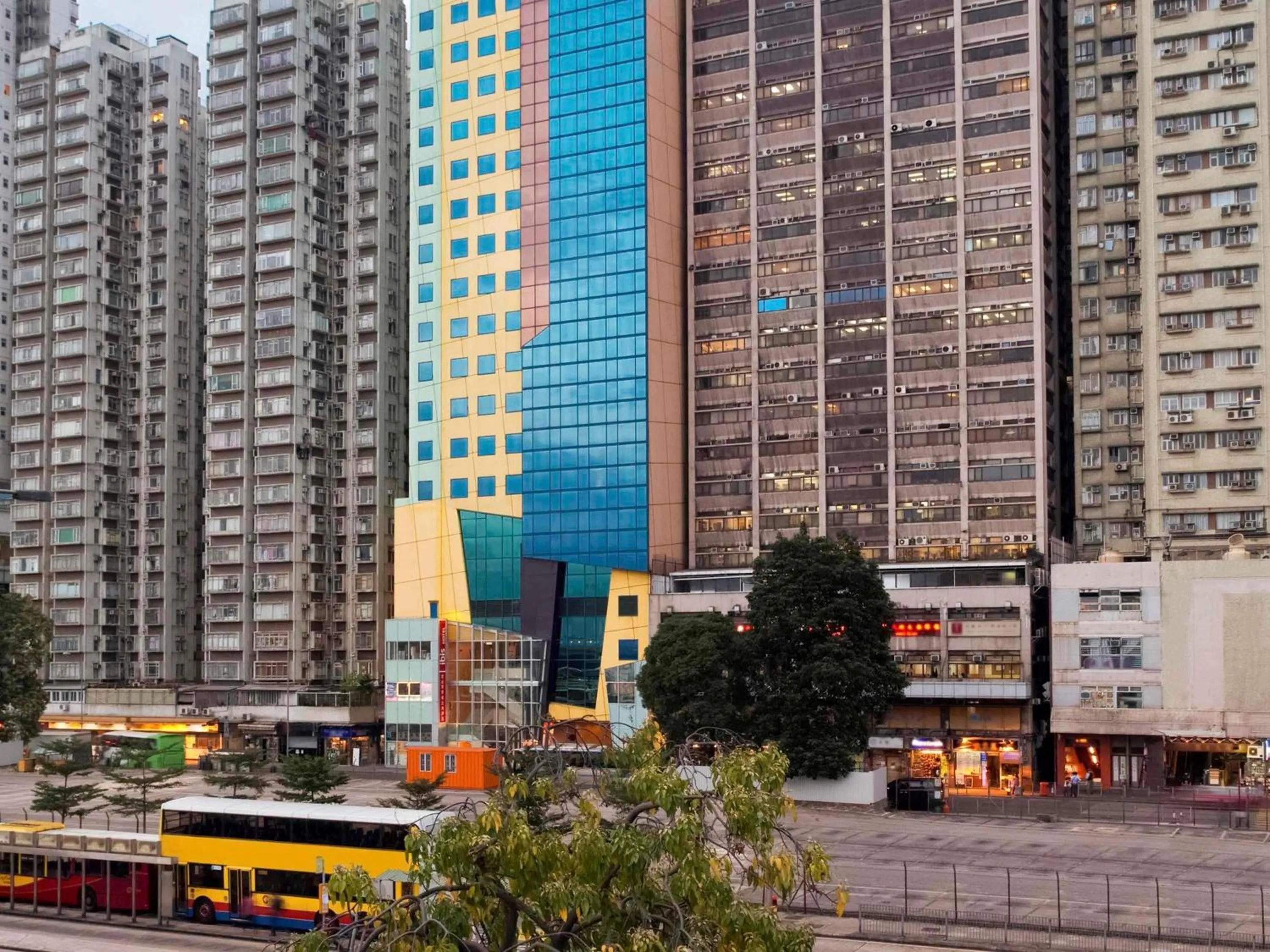 Property building in ibis Hong Kong North Point