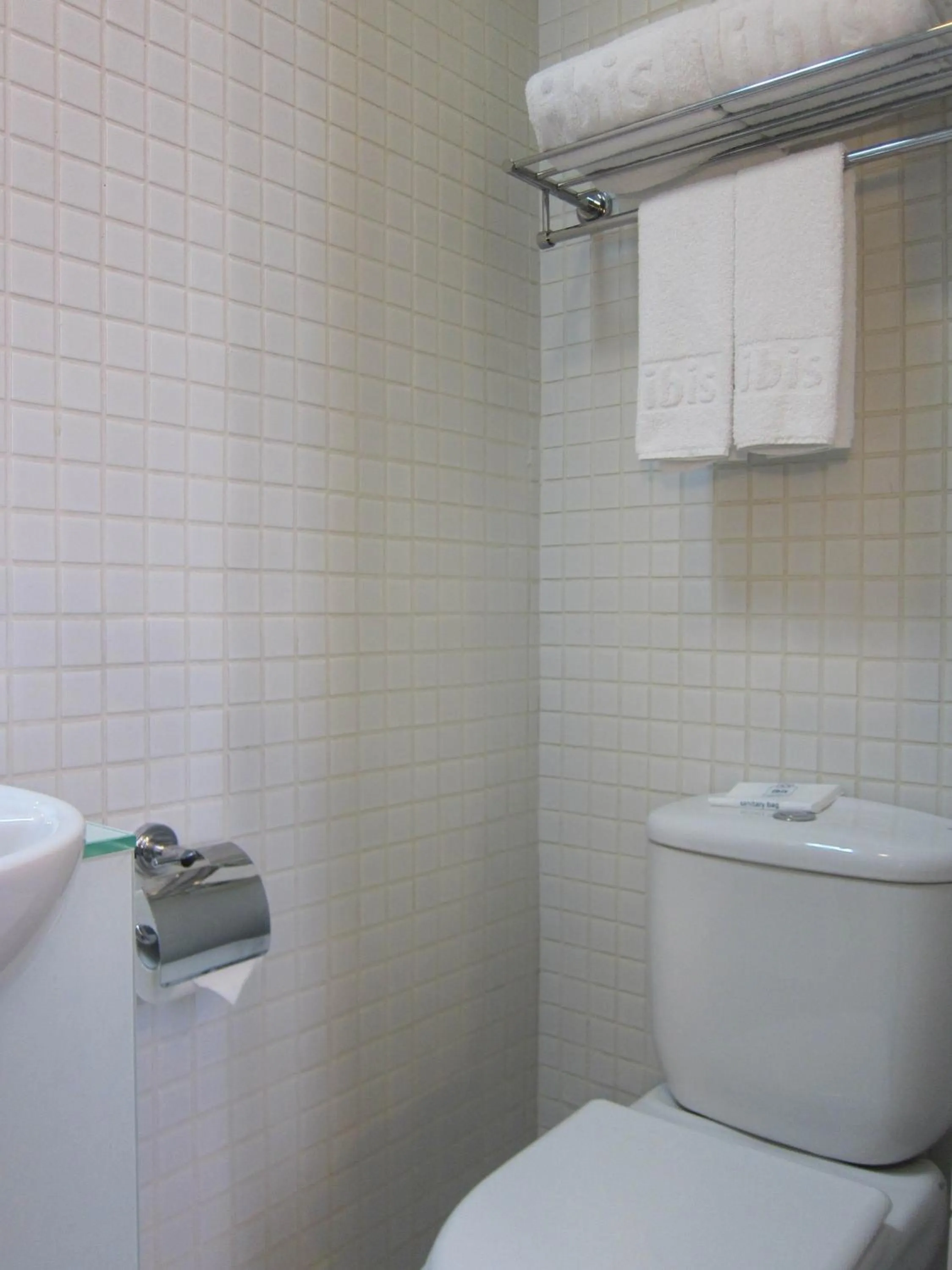 Toilet in ibis Hong Kong North Point