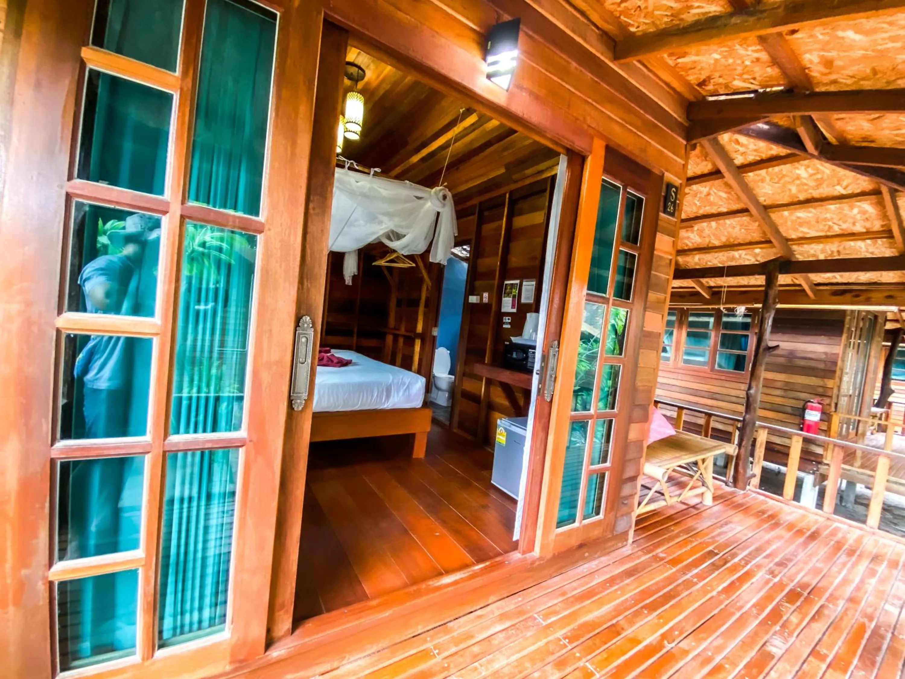 Bed in Lipe Beach Resort