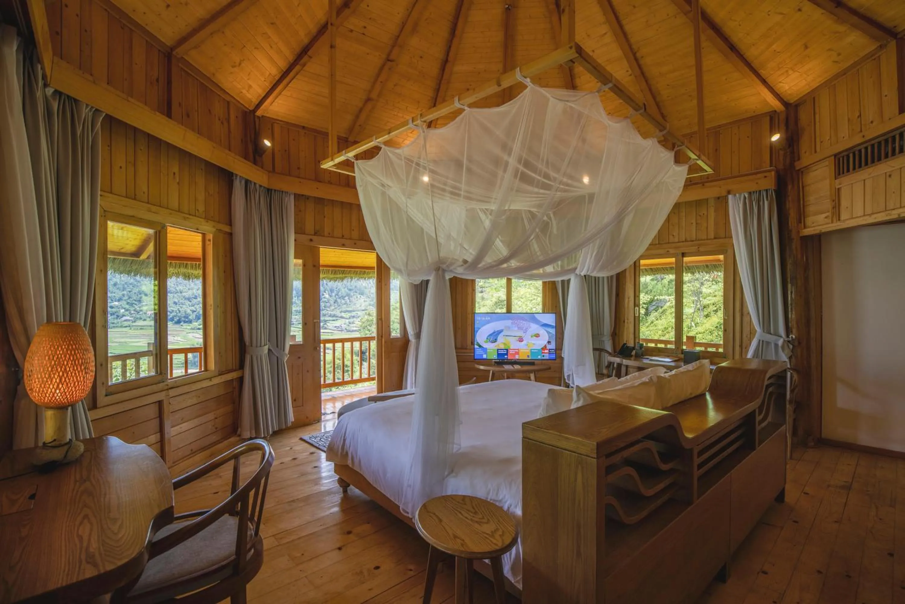 View (from property/room), Bed in Le Champ Tu Le