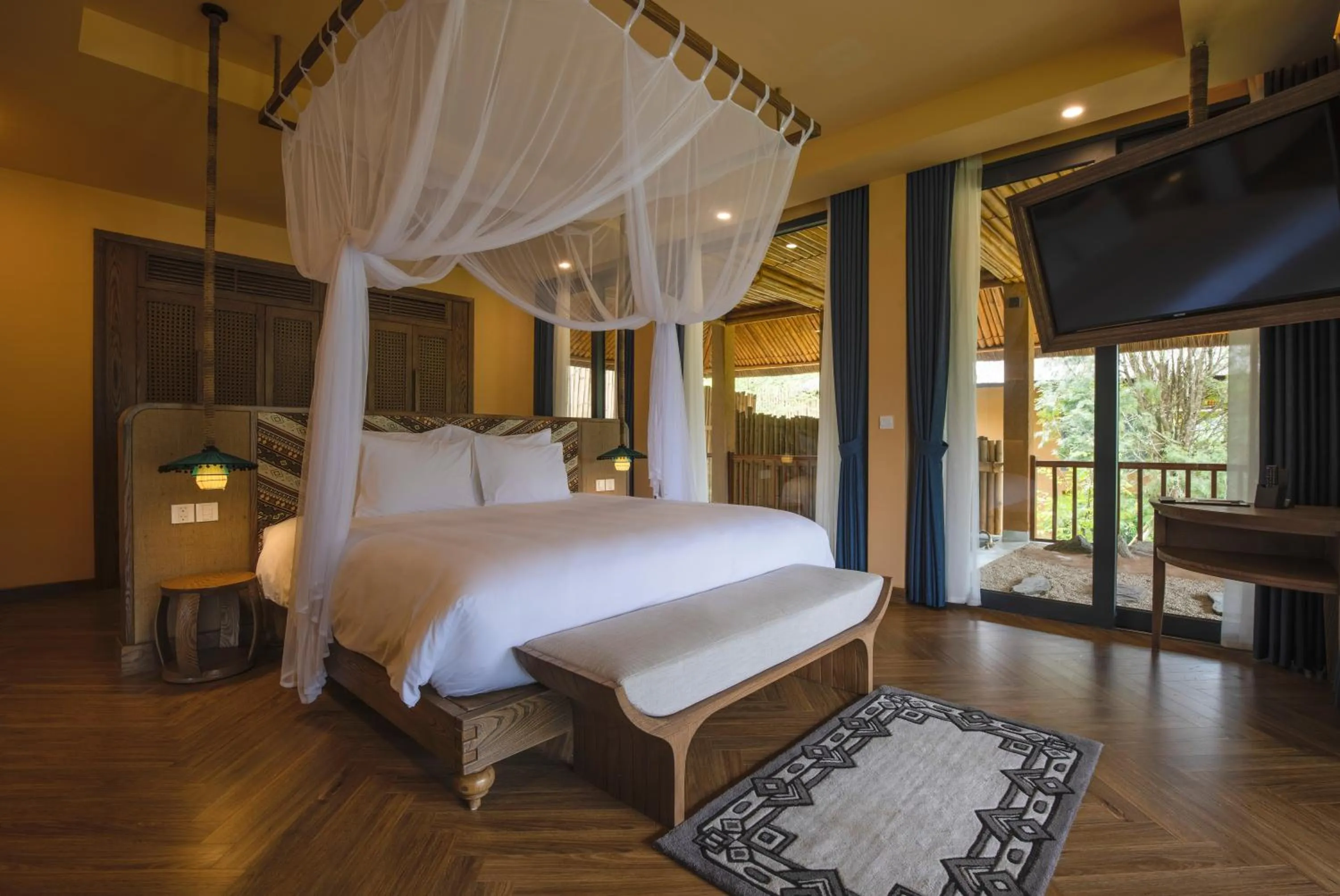Photo of the whole room, Bed in Le Champ Tu Le