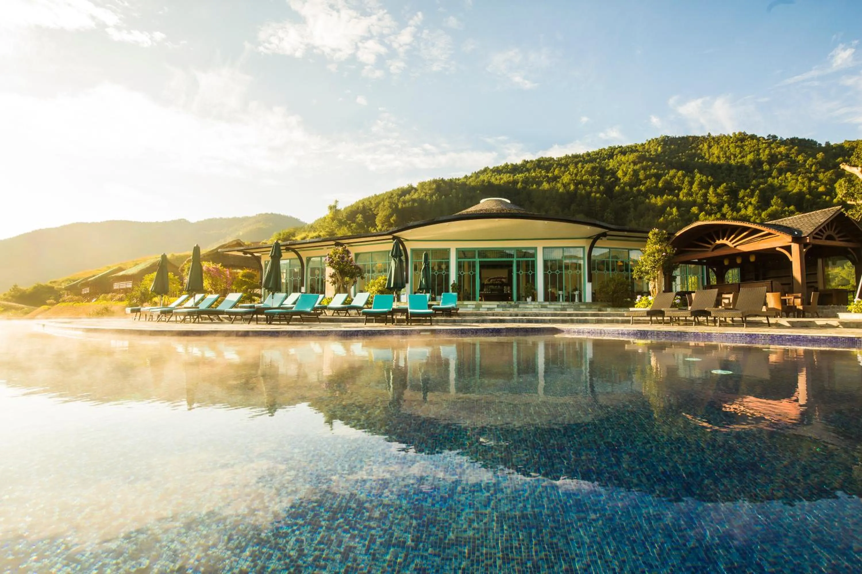 Swimming pool in Le Champ Tu Le