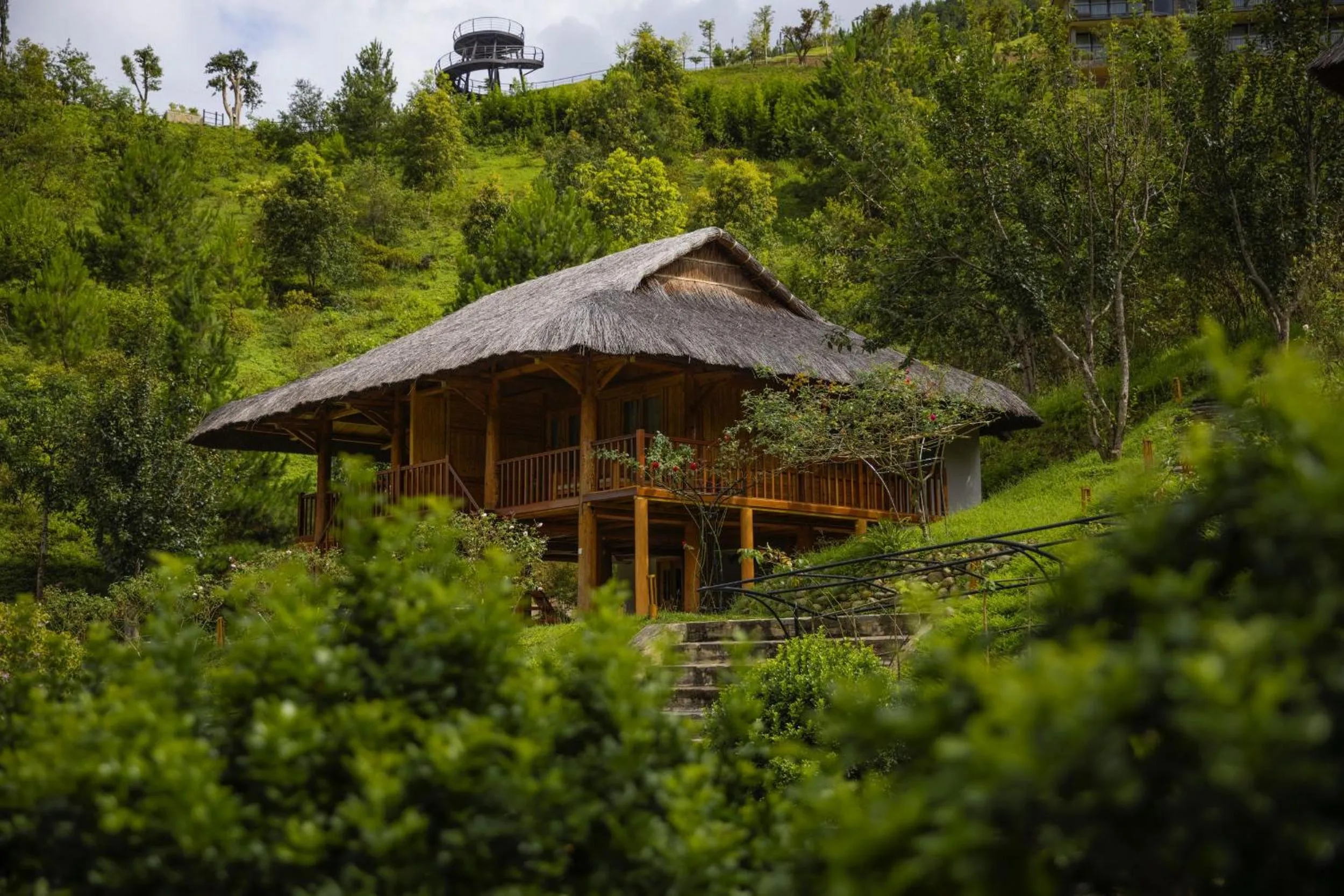 Property building in Le Champ Tu Le