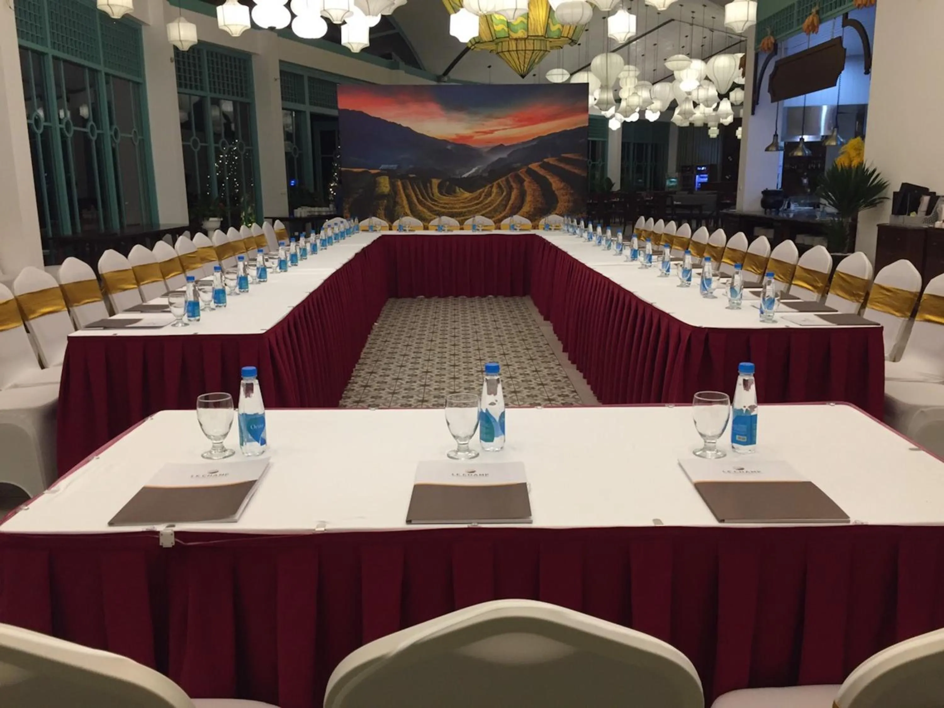 Meeting/conference room in Le Champ Tu Le