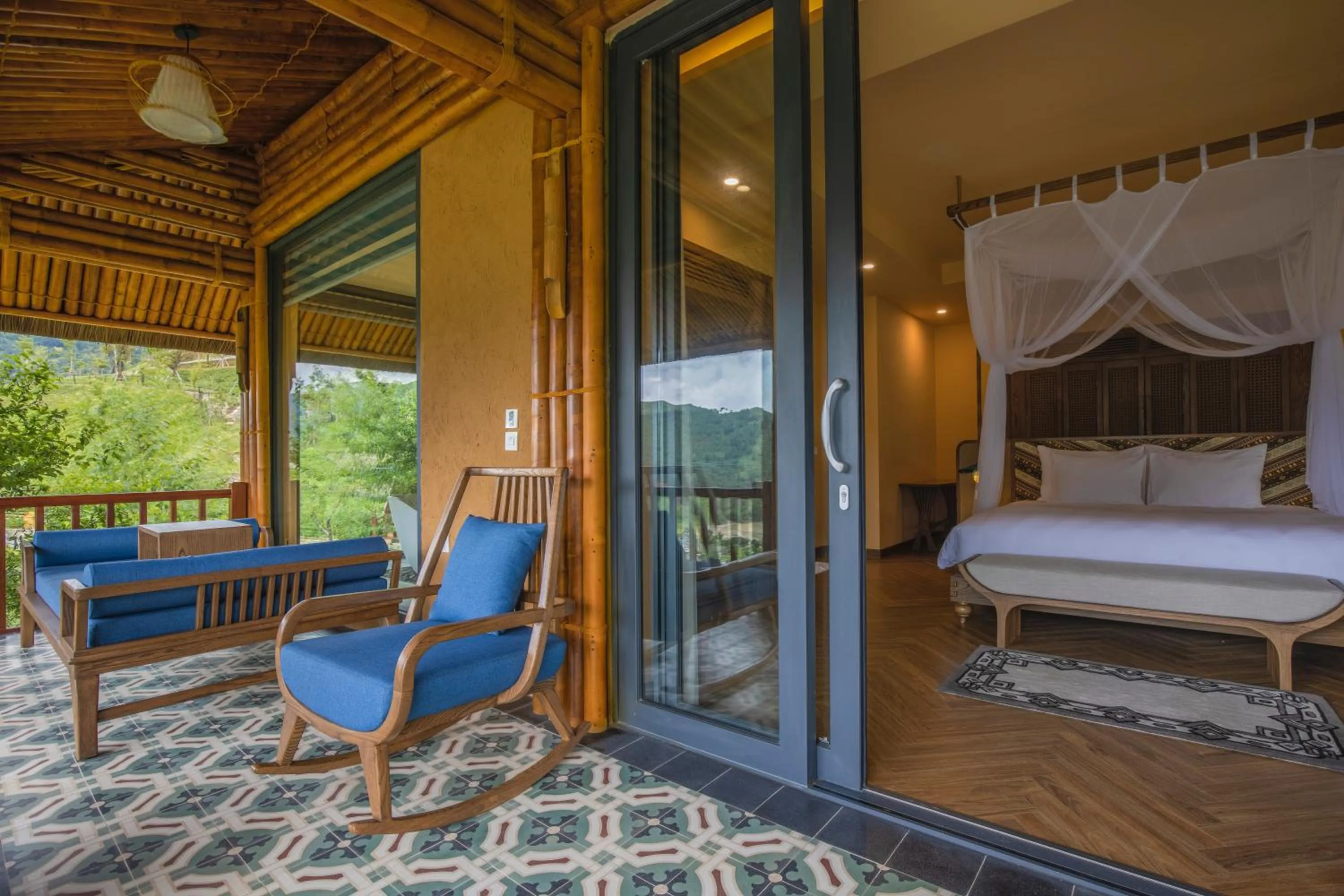Balcony/Terrace, Bed in Le Champ Tu Le
