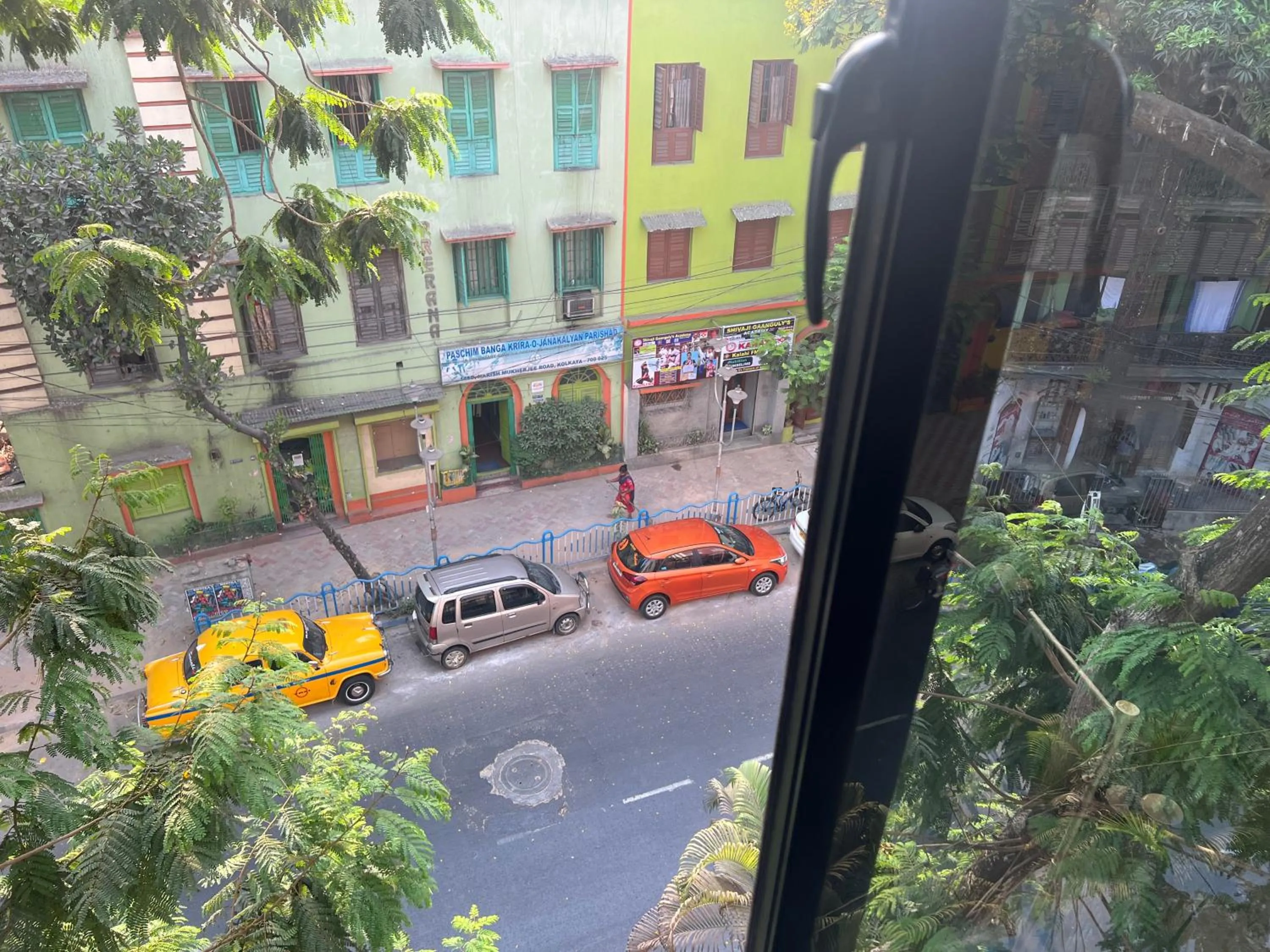 Neighbourhood in Hotel Aston International