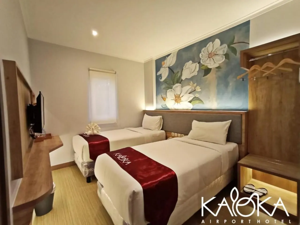 Bed in Kaloka Airport Hotel