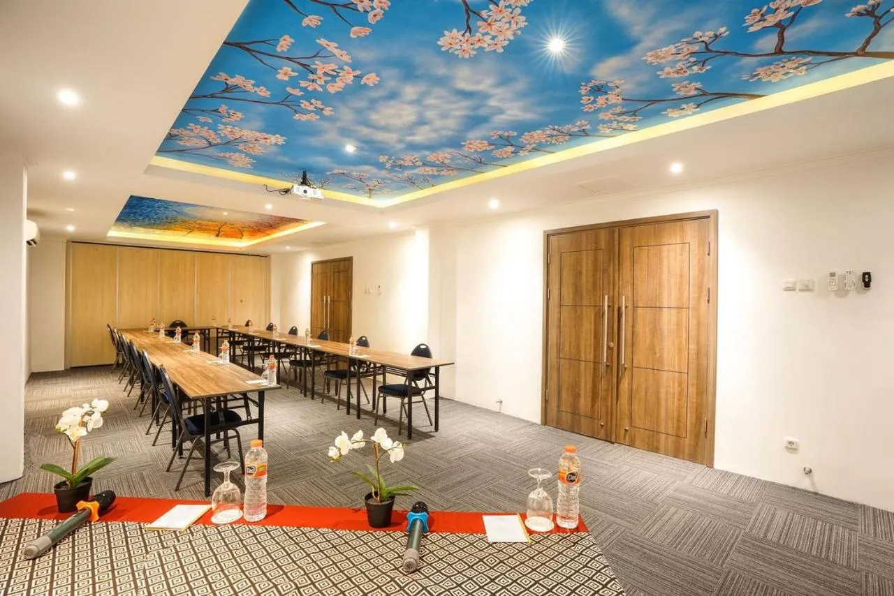 Kaloka Airport Hotel