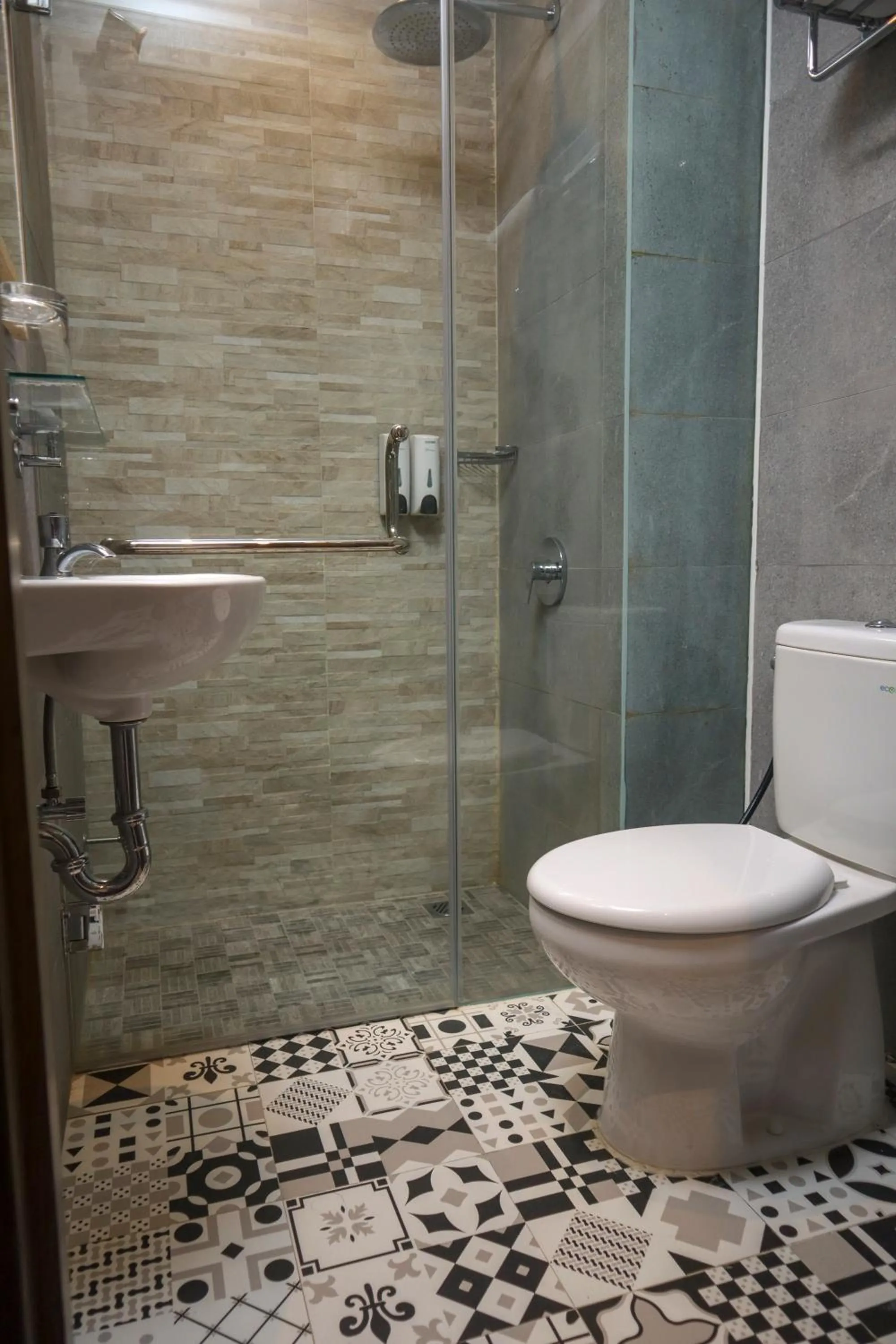 Kaloka Airport Hotel