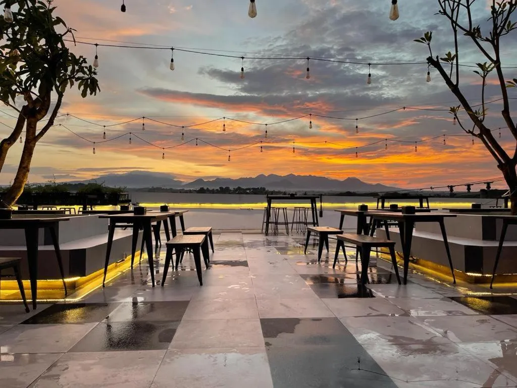 Kaloka Airport Hotel