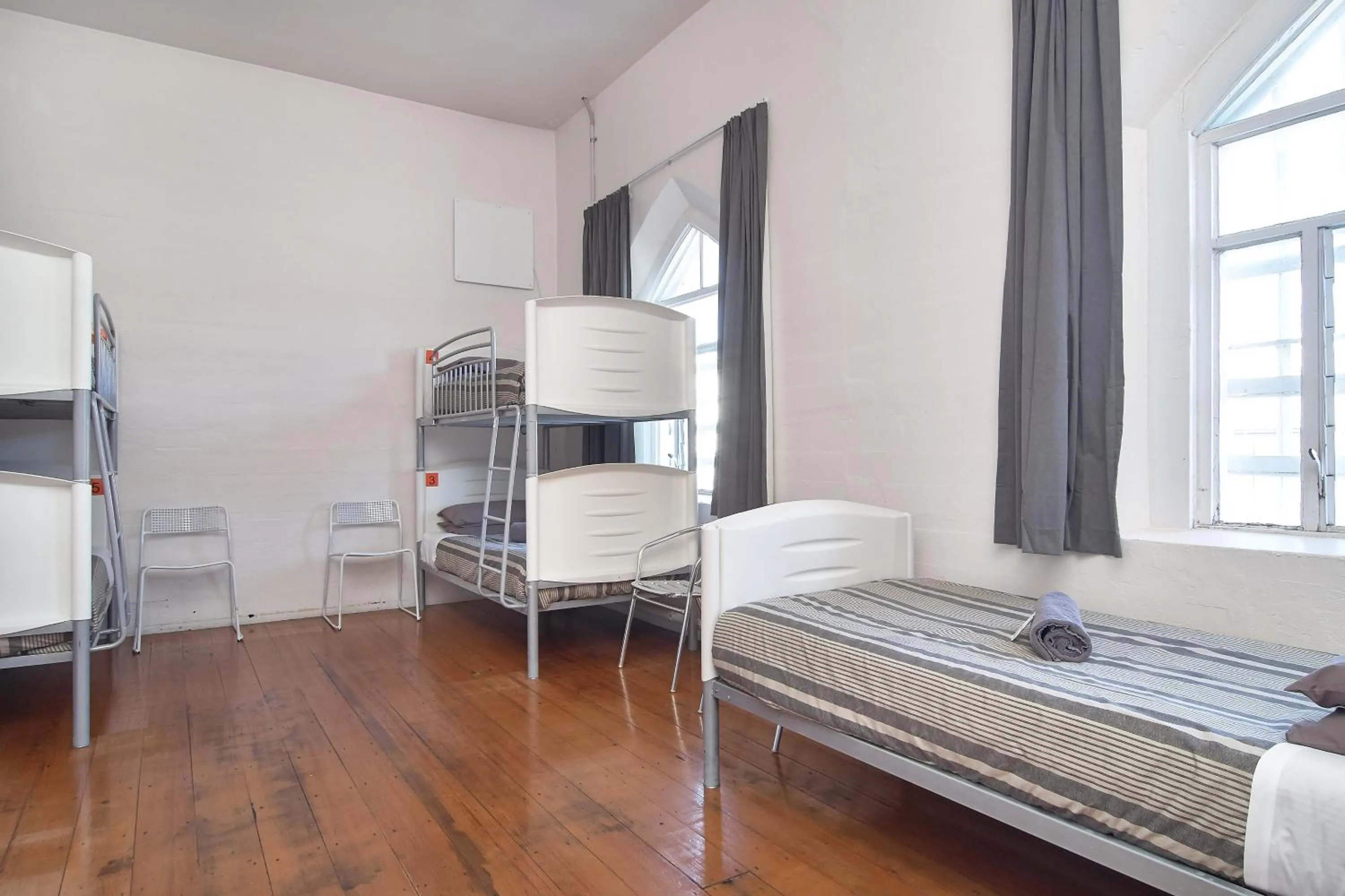 Photo of the whole room, Bed in Jailhouse Accommodation