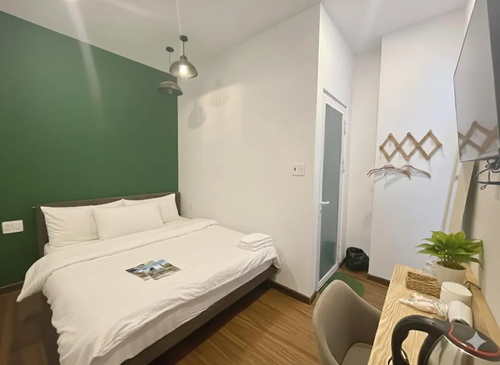 Bed in Seven A Hotel