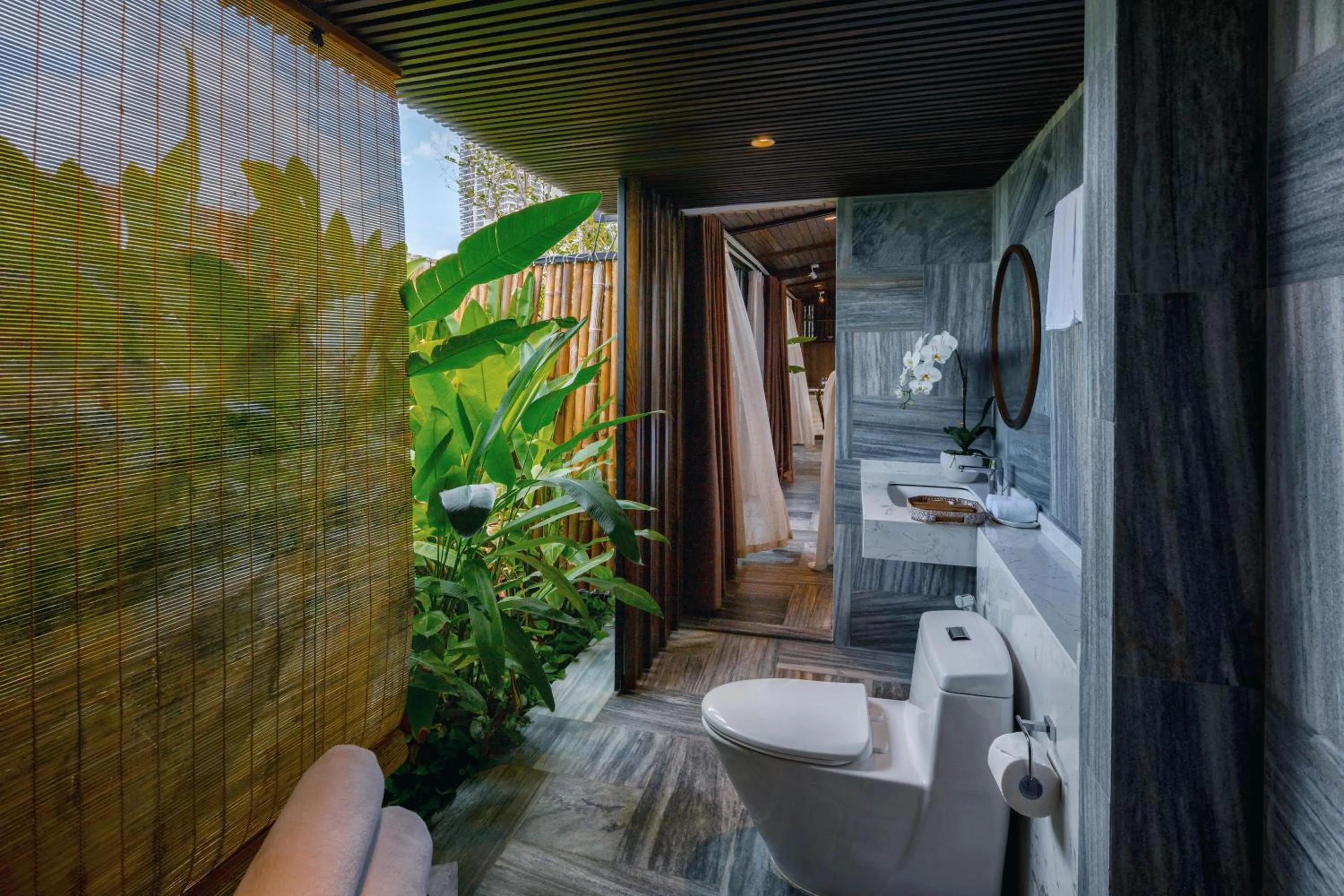 Toilet in Minh Boutique