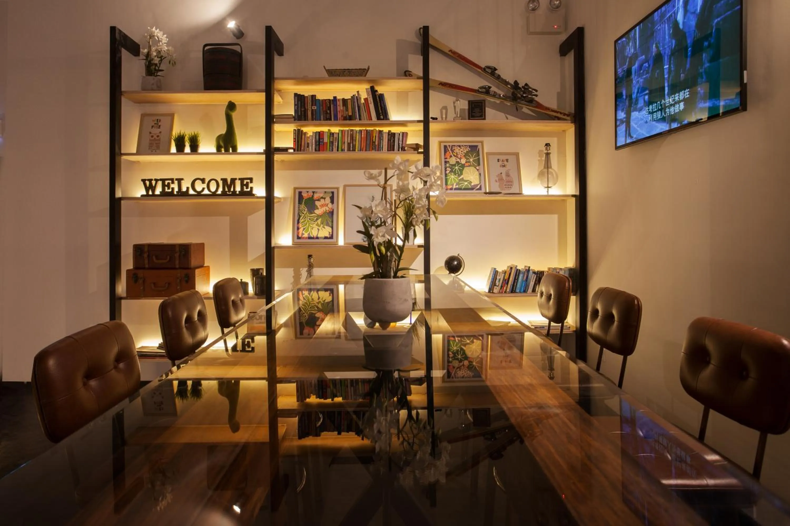 Seating area in HAKO HOTEL (MOUNT AUSTIN)