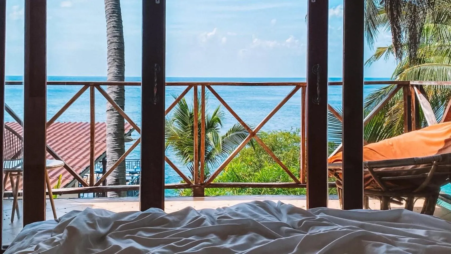 Sea view, Bed in P.D. Beach Resort