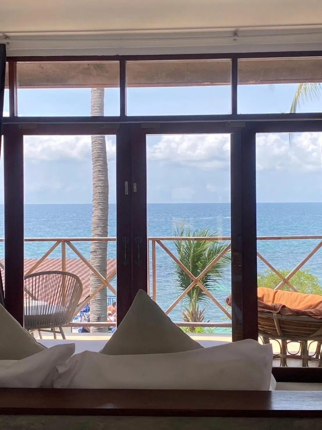 Sea view, Bed in P.D. Beach Resort