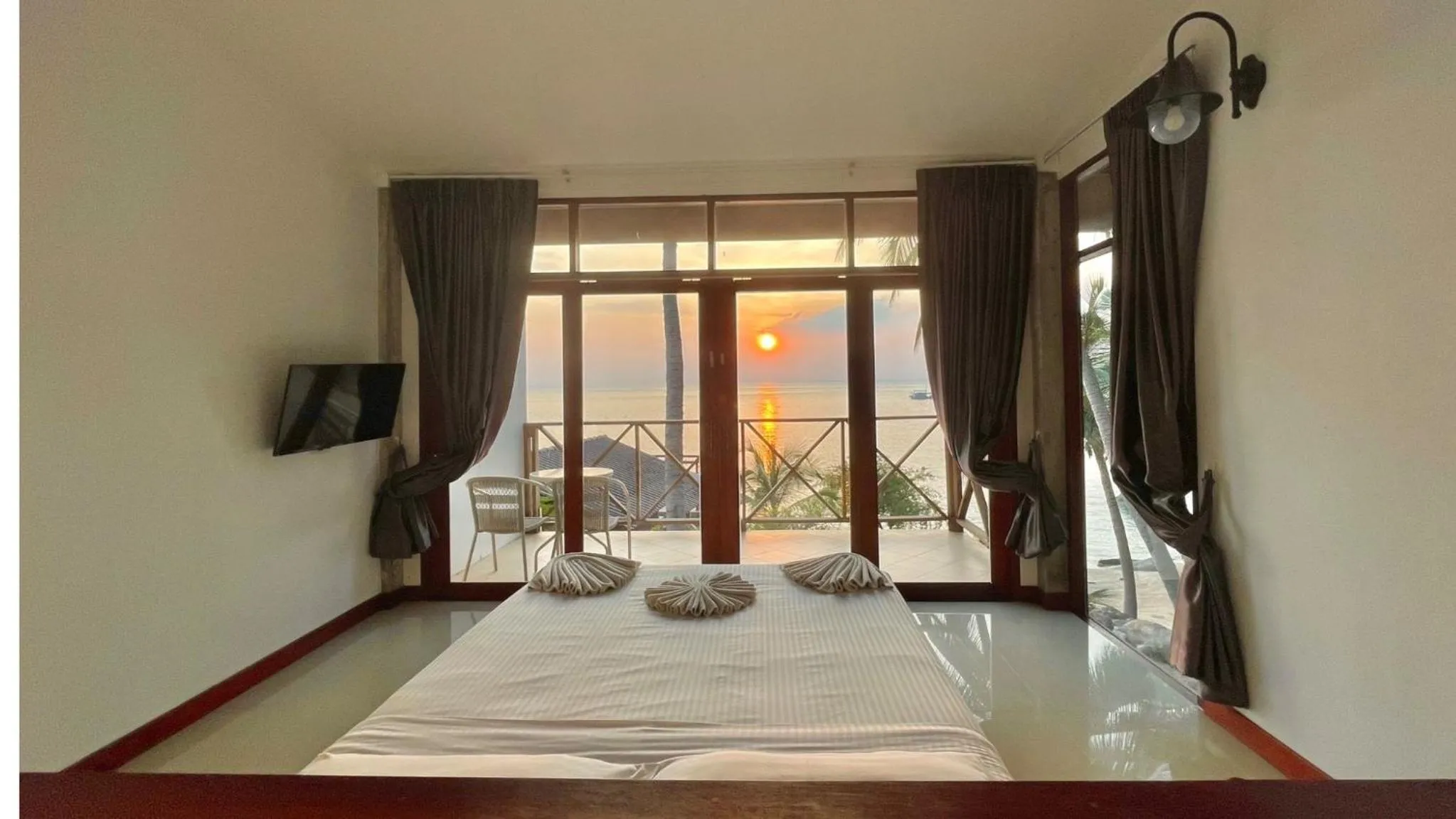 View (from property/room), Bed in P.D. Beach Resort