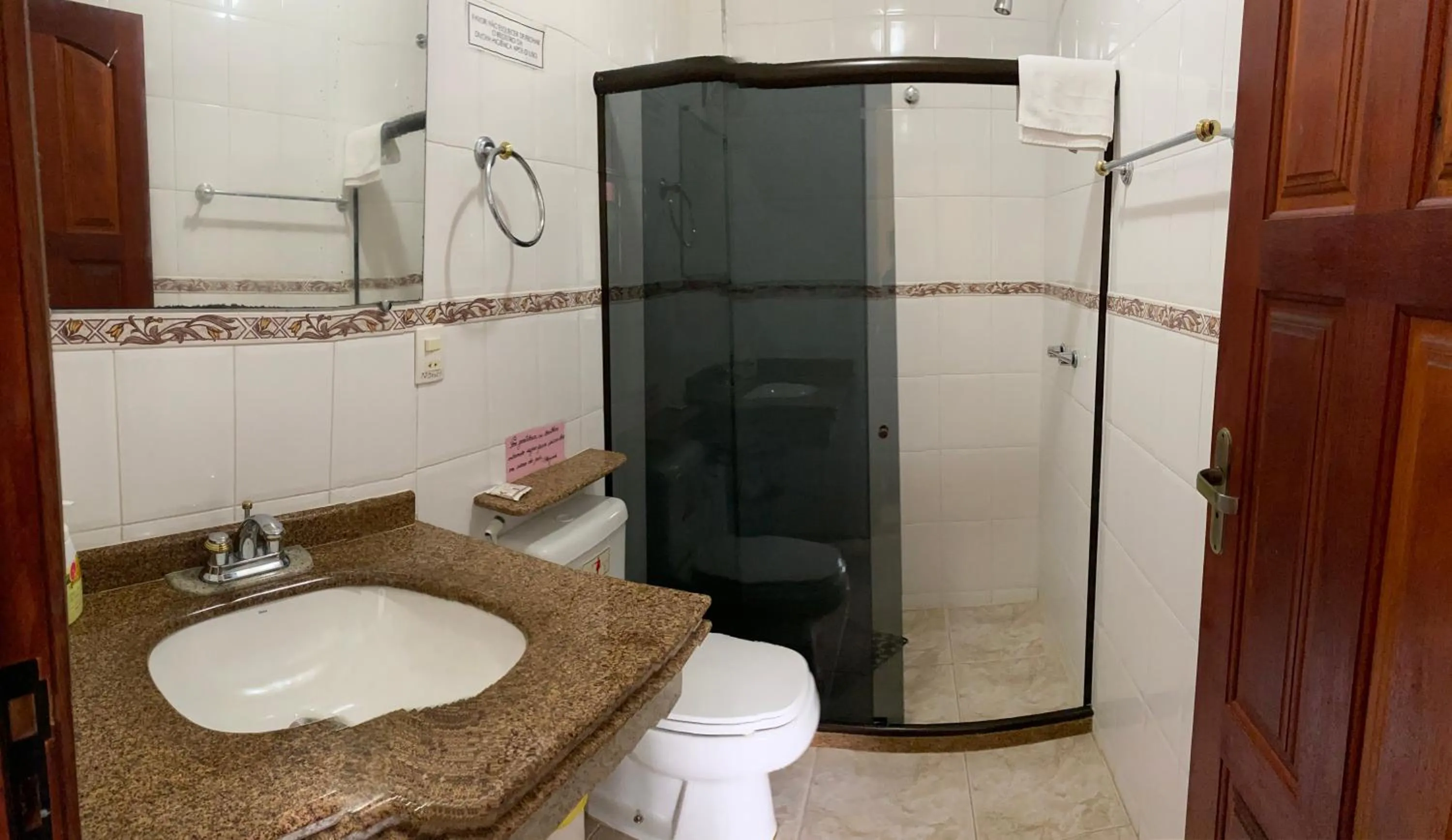 Bathroom in Casa Mara