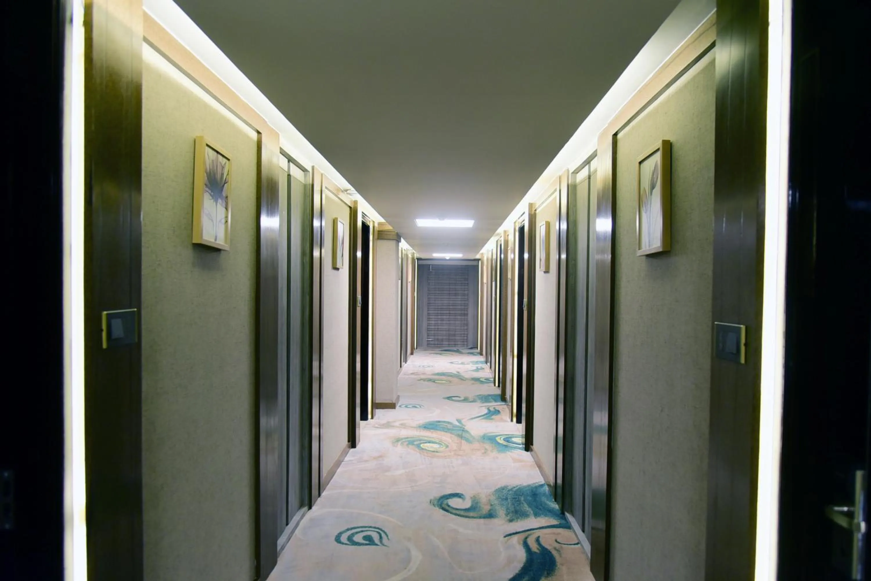 Balcony/Terrace, Bed in OM Clarks Inn Raebareli