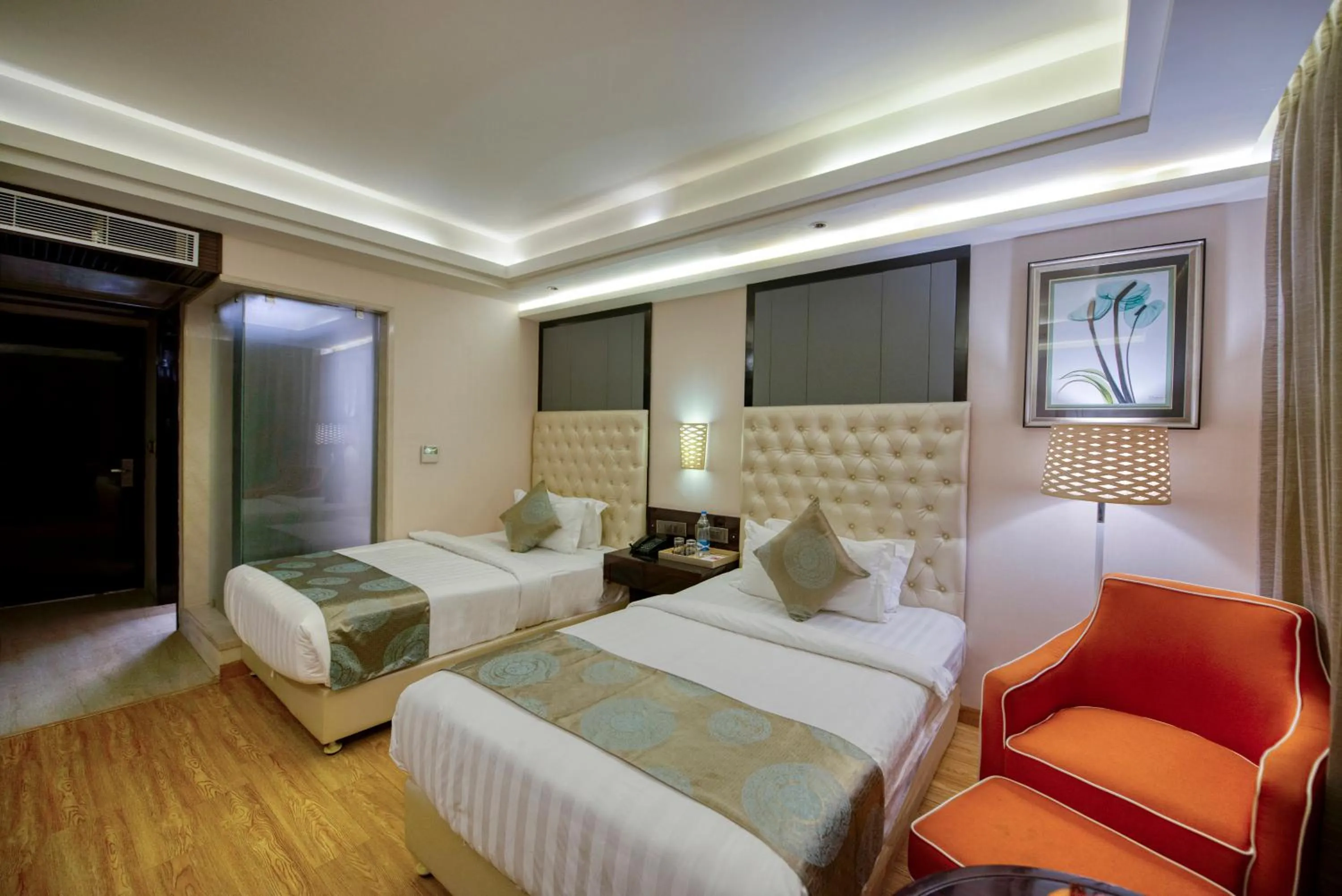 Bedroom, Bed in OM Clarks Inn Raebareli