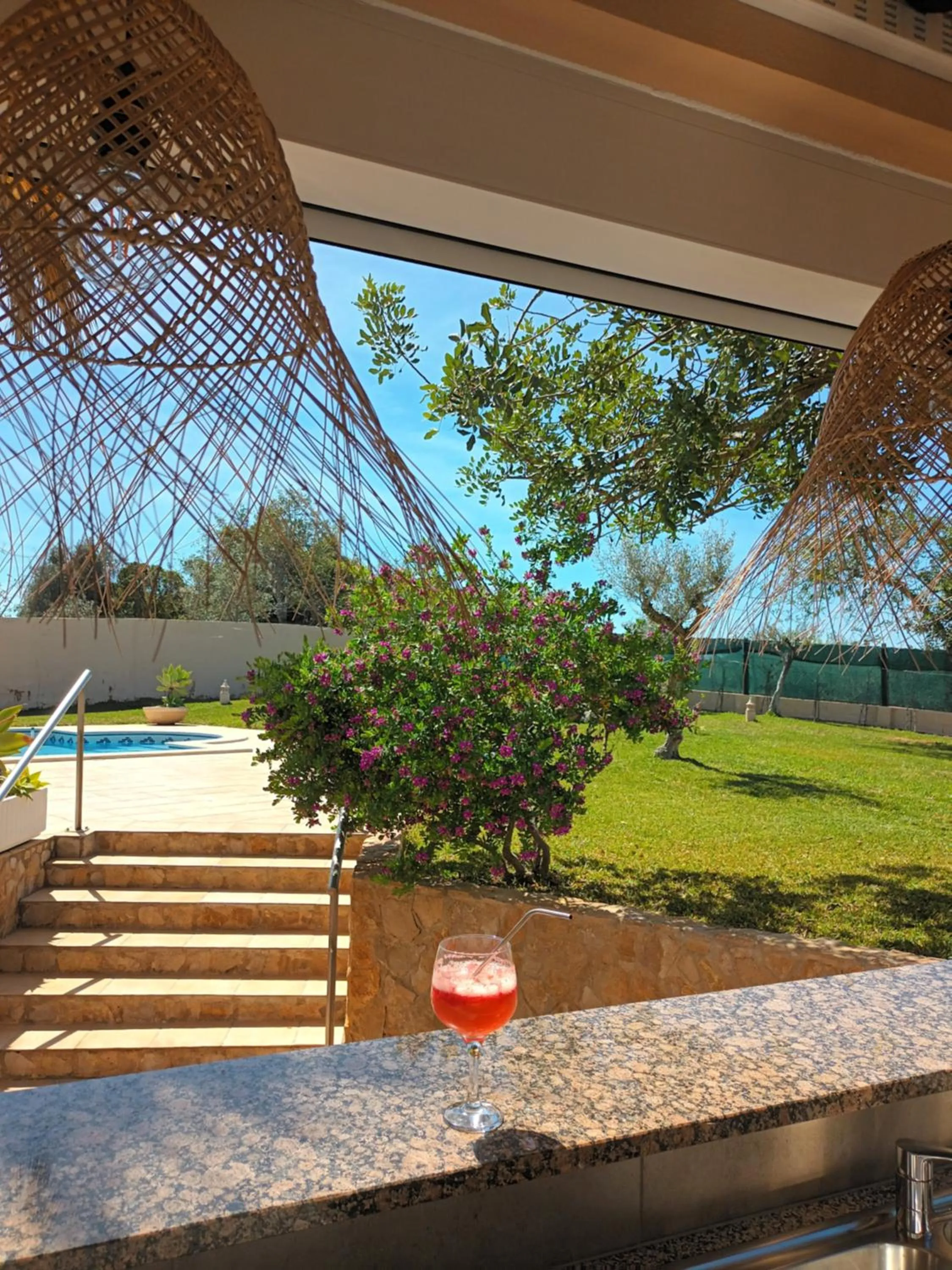 Garden view in VILLA L'ESTAQUE