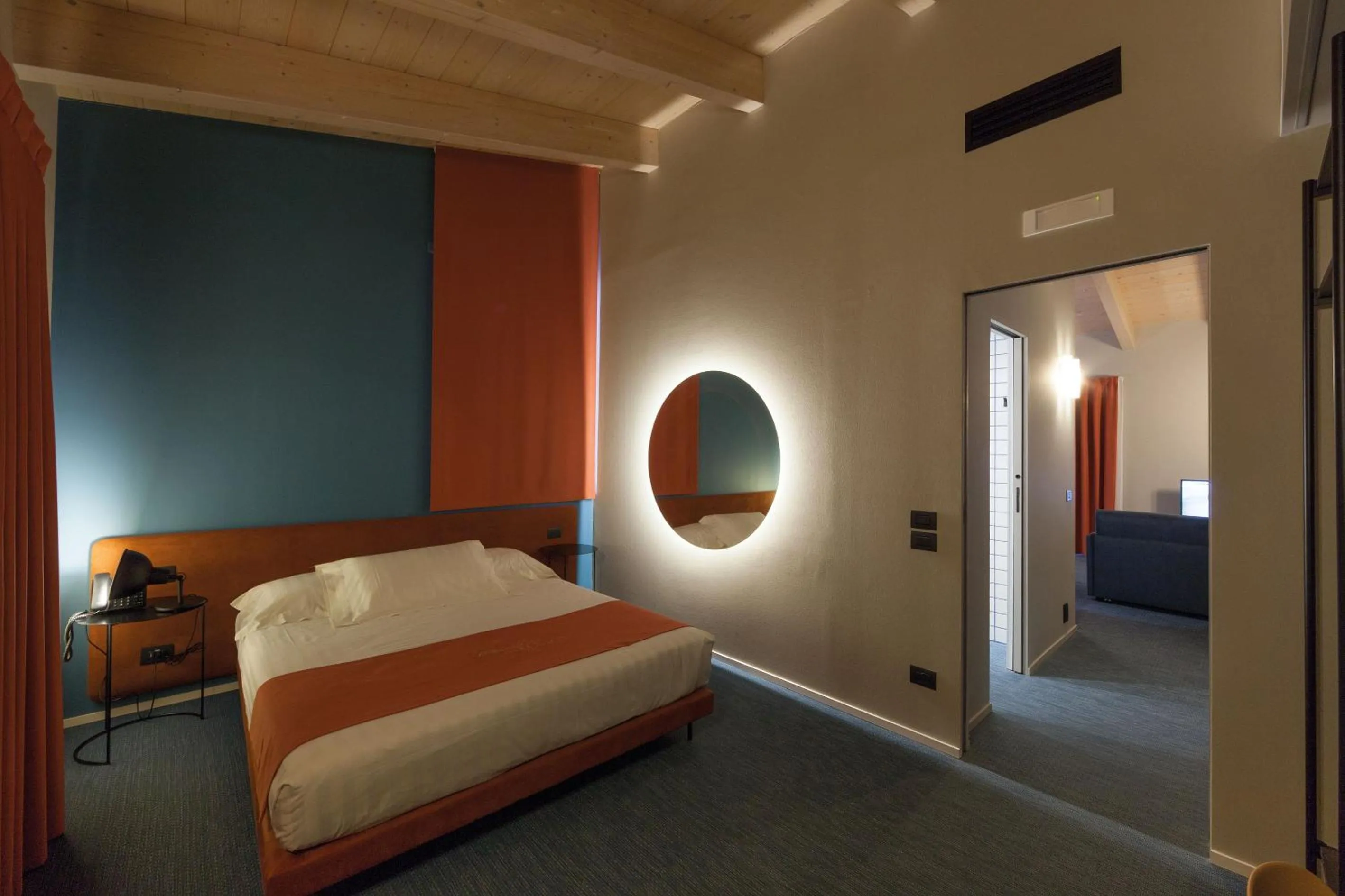 Bed in Best Western Plus Dimora del Monaco