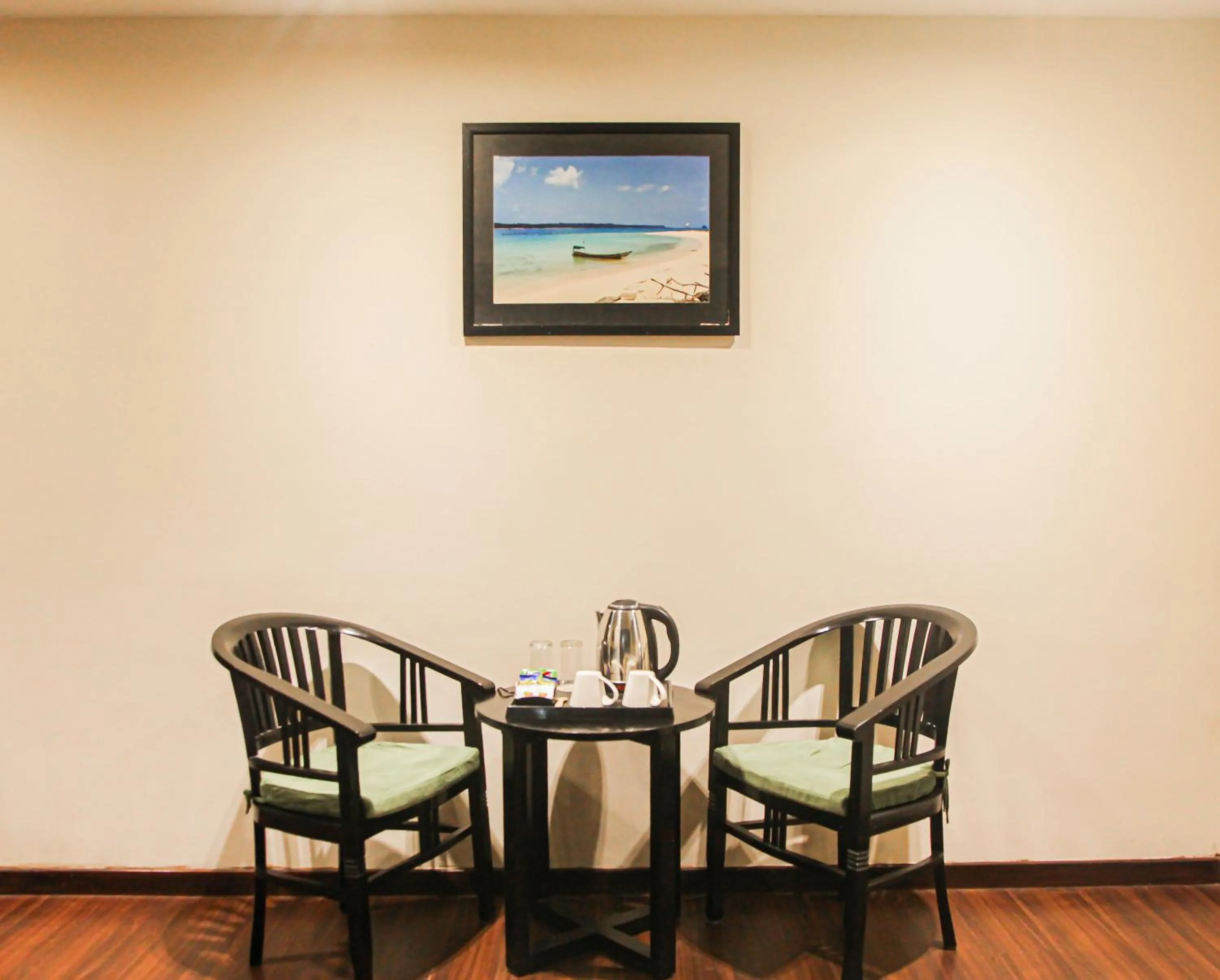 Living room in J Hotel