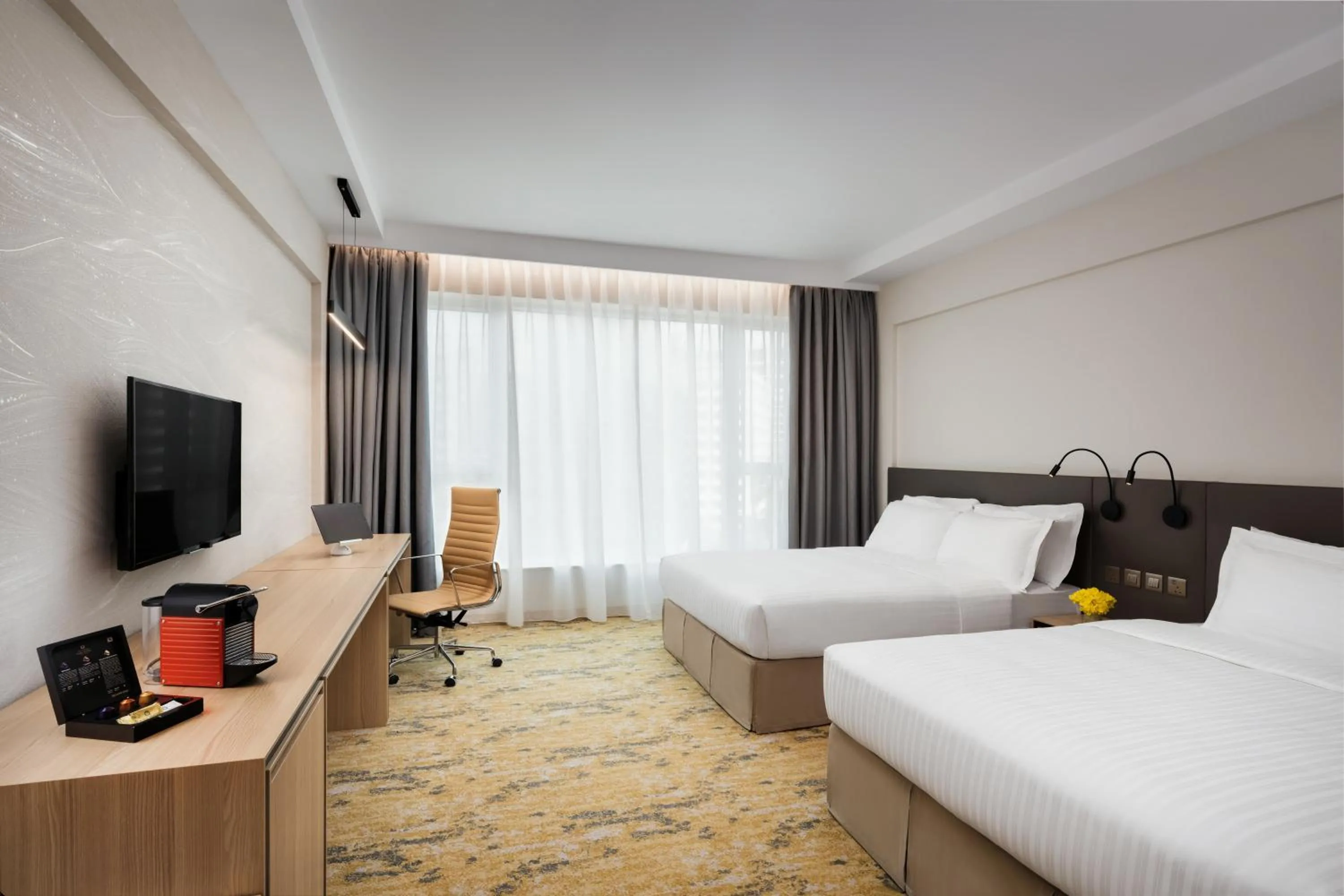 TV and multimedia, Bed in Park Hotel Hong Kong