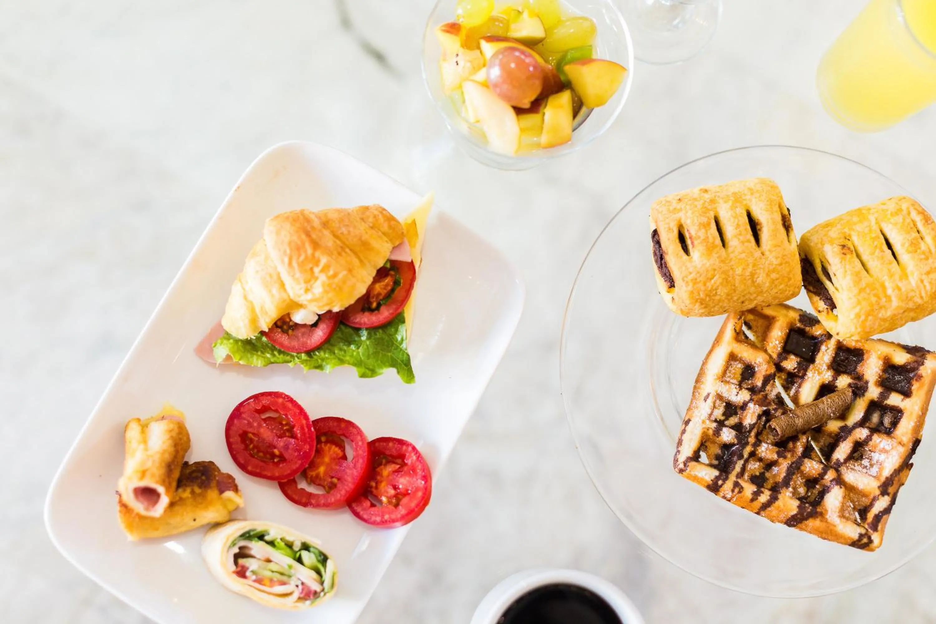 Buffet breakfast in Eltina Hotel