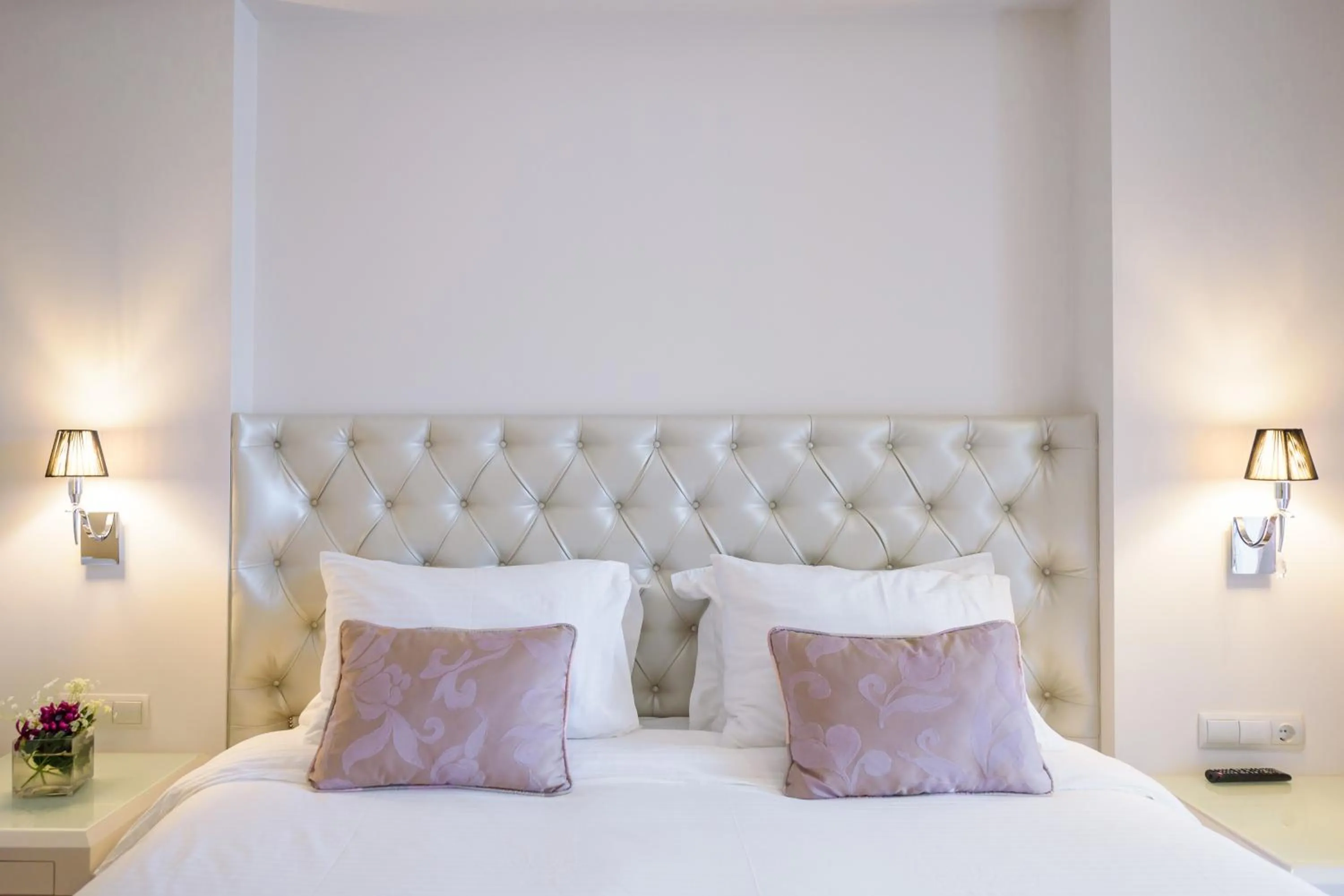 Bed in Calma Hotel & Spa