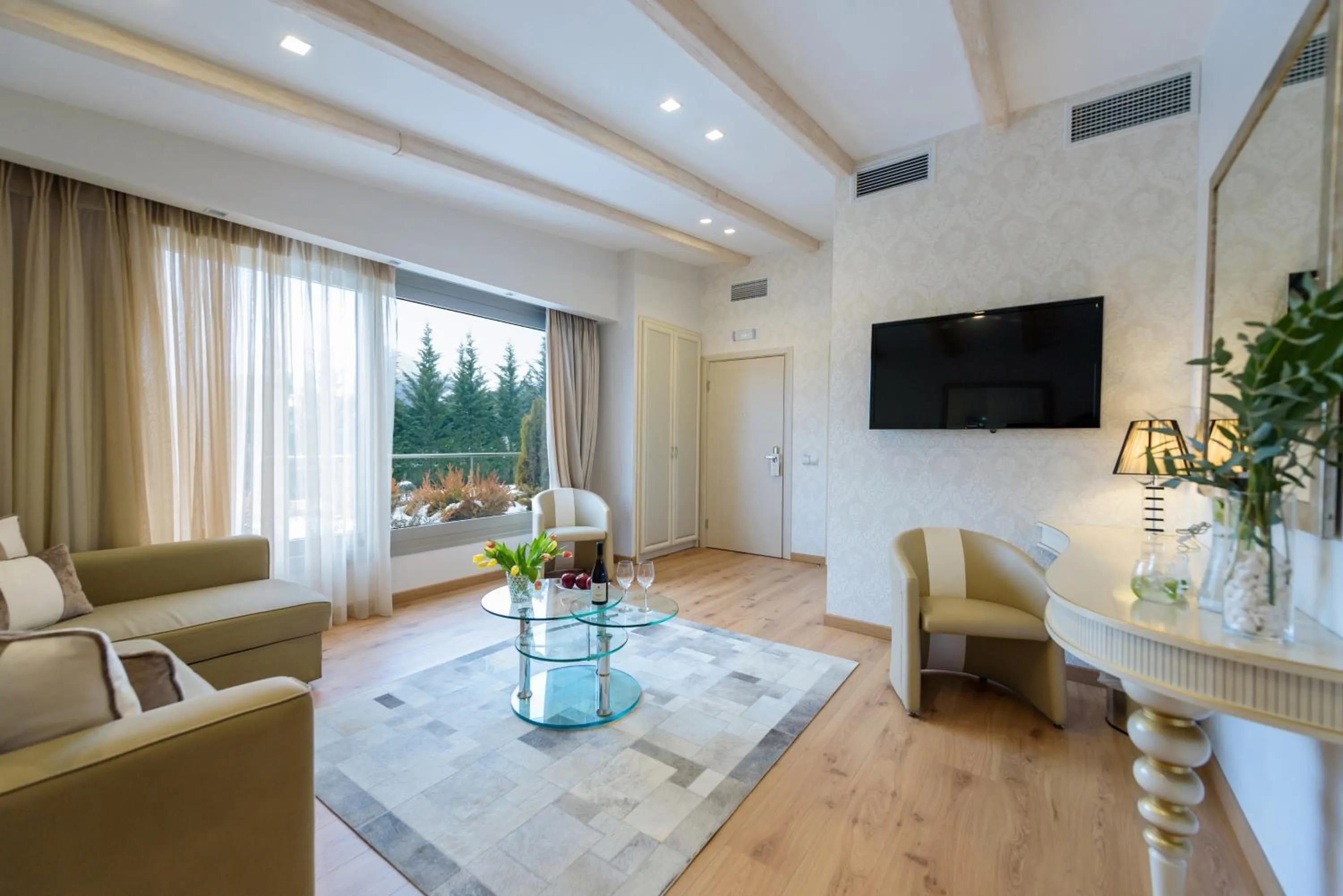 Photo of the whole room in Calma Hotel & Spa