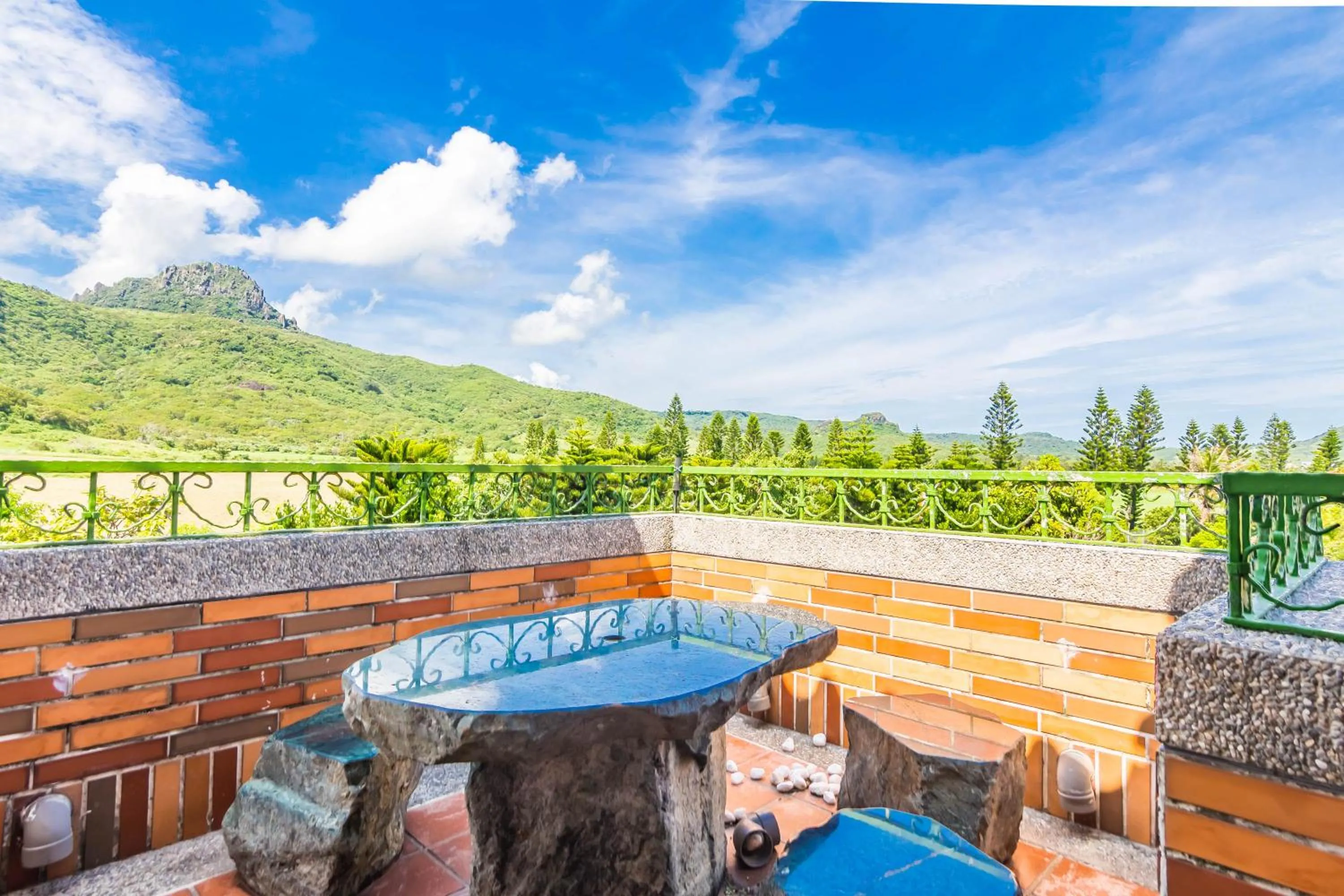 Balcony/Terrace in Kenting Maya-House B&B