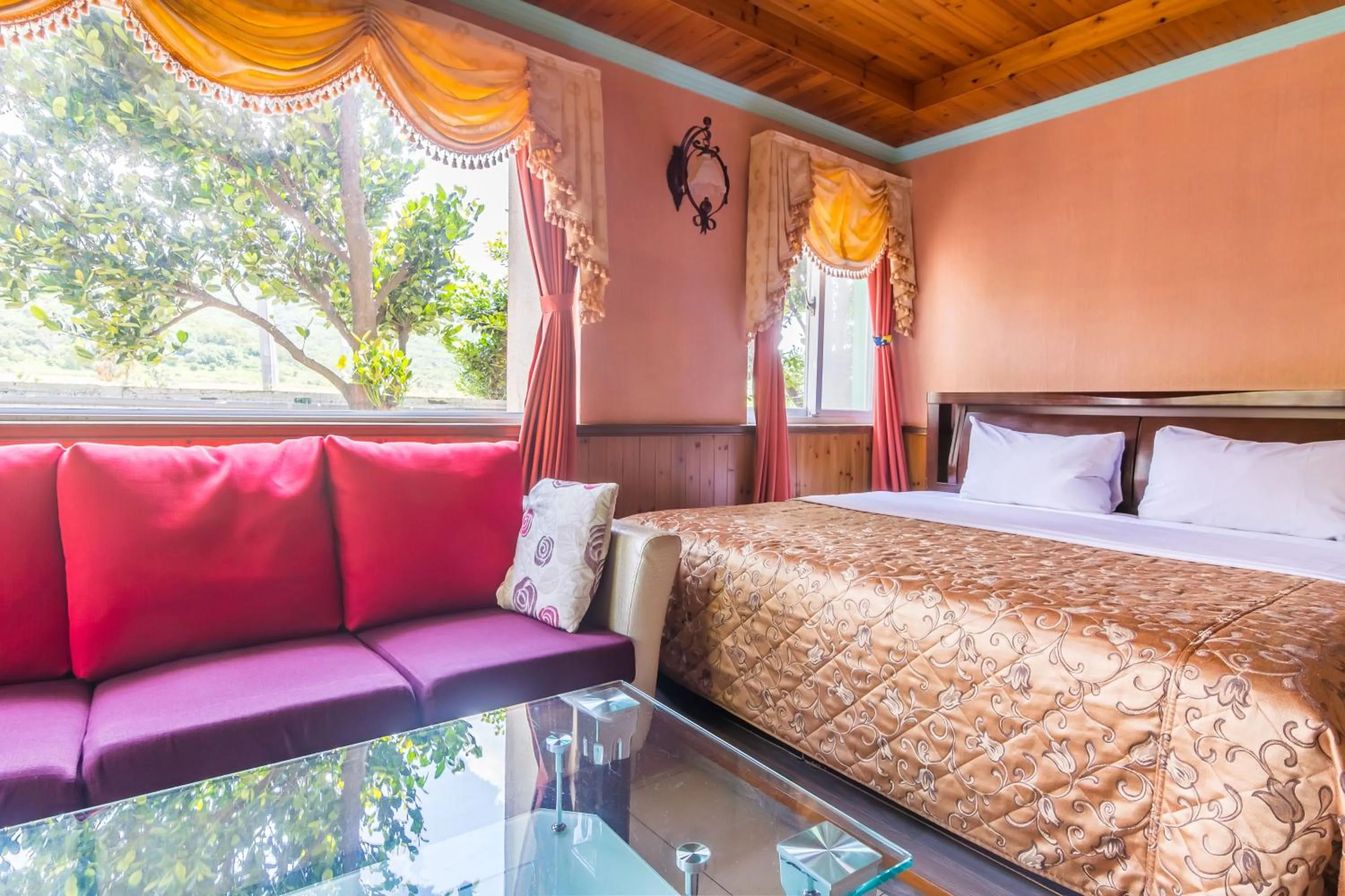 Bed in Kenting Maya-House B&B