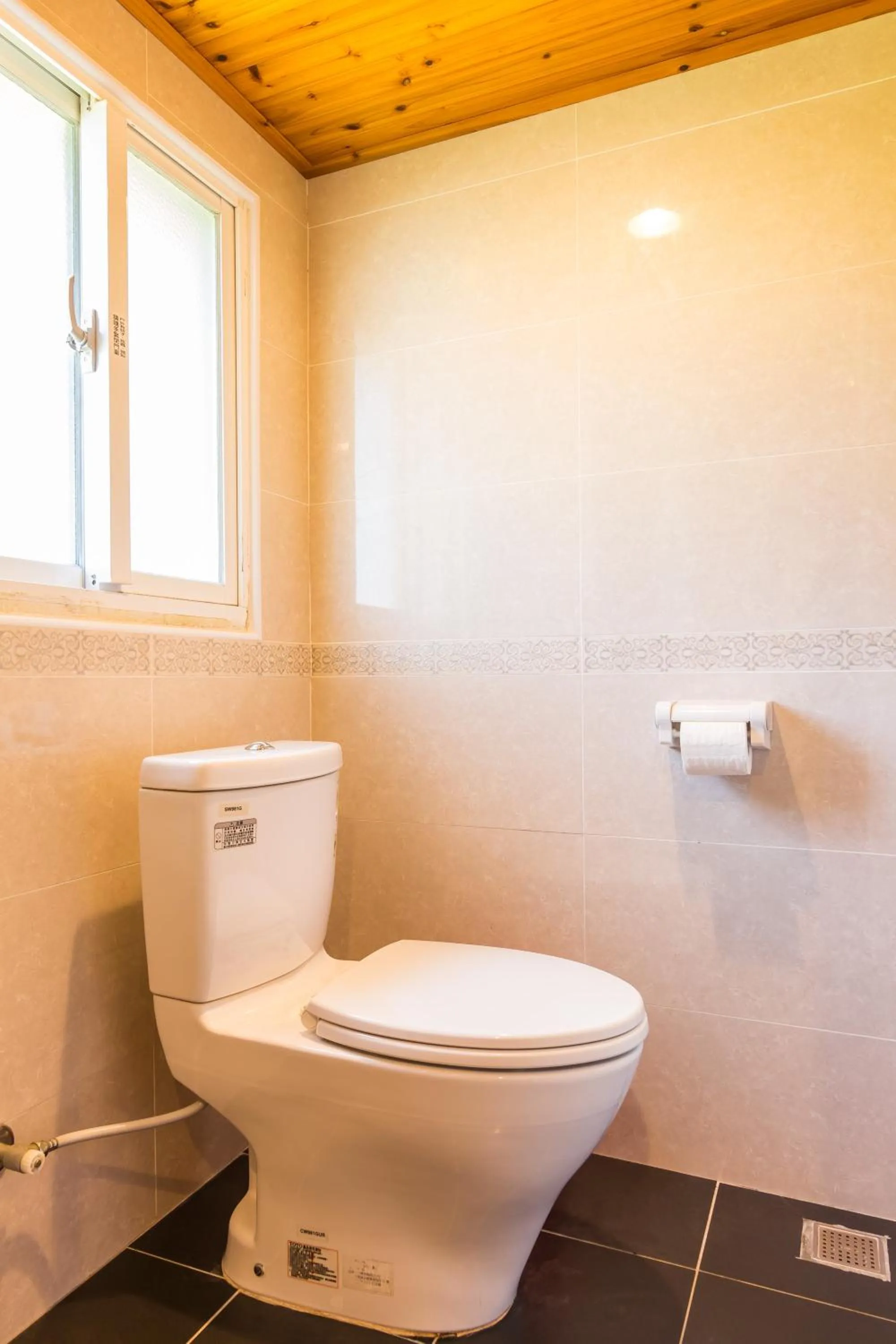 Toilet in Kenting Maya-House B&B