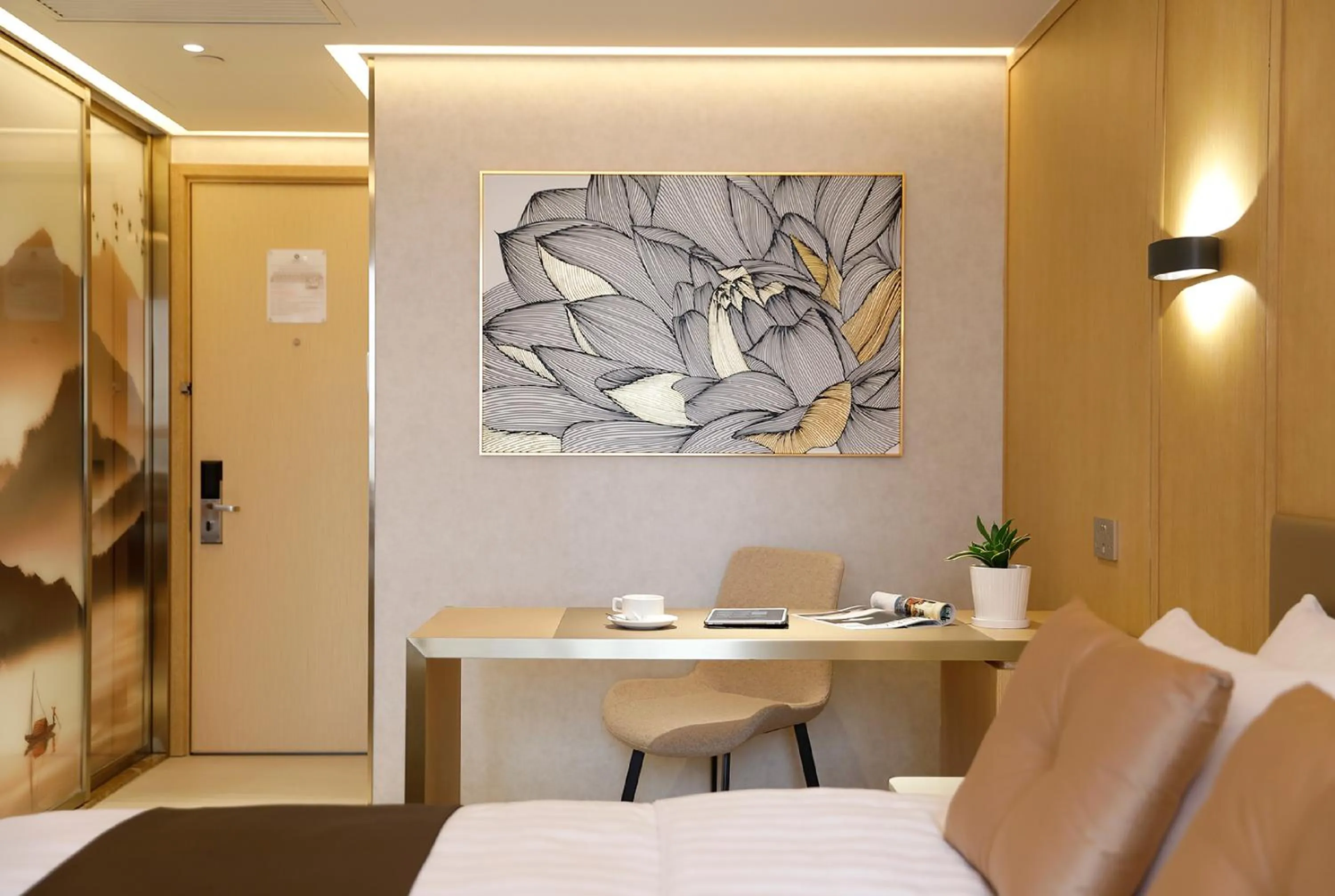 Bedroom, Bed in B P International