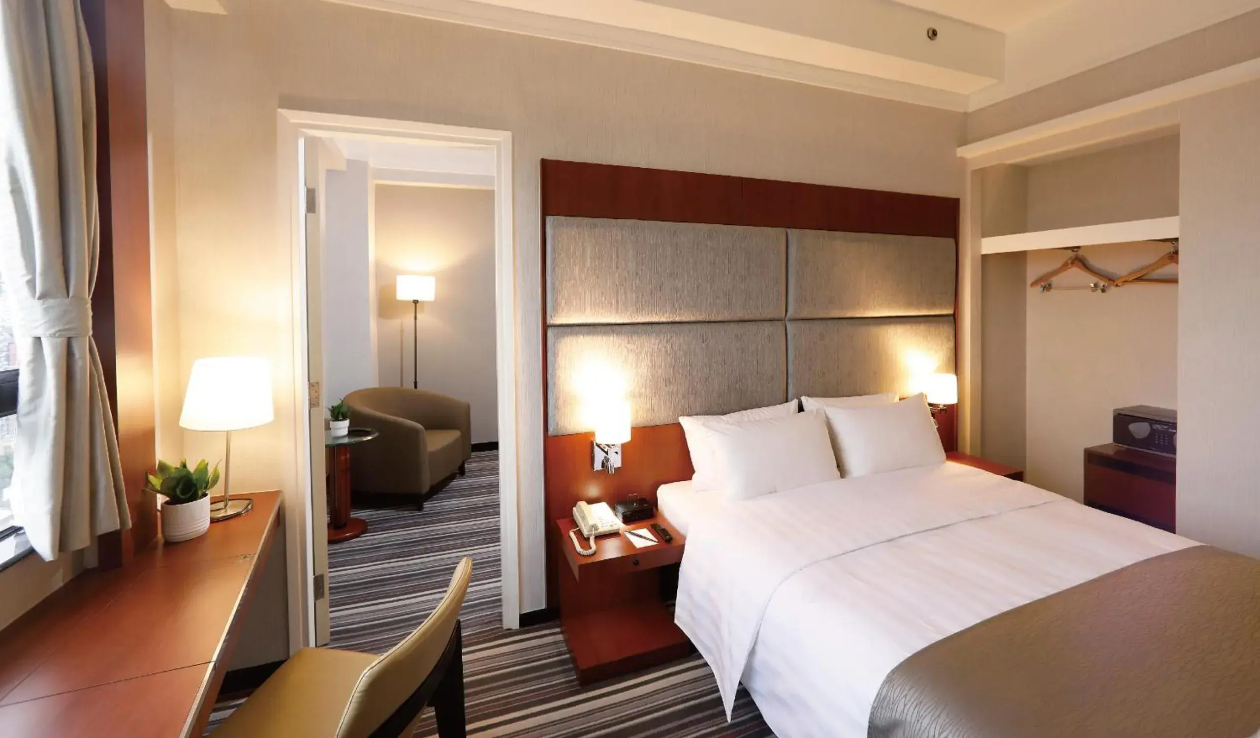 Harbor Parkview Suite in B P International Harbor Parkview Suite in B P International