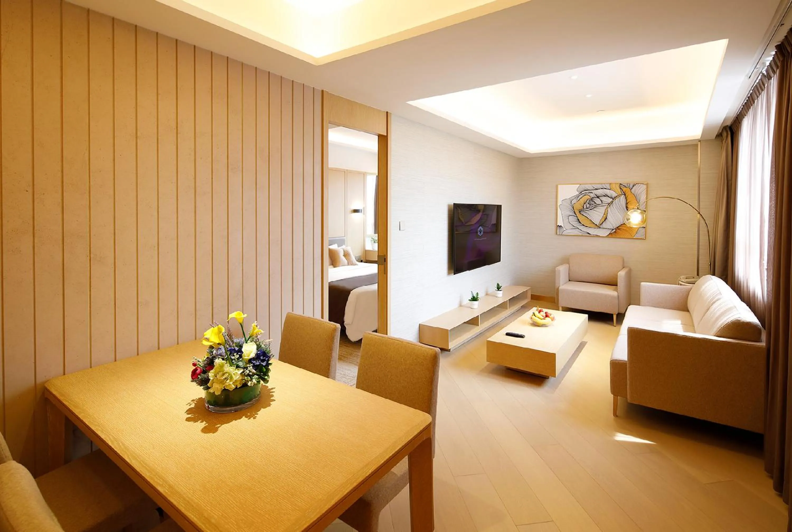 Living room, Bed in B P International