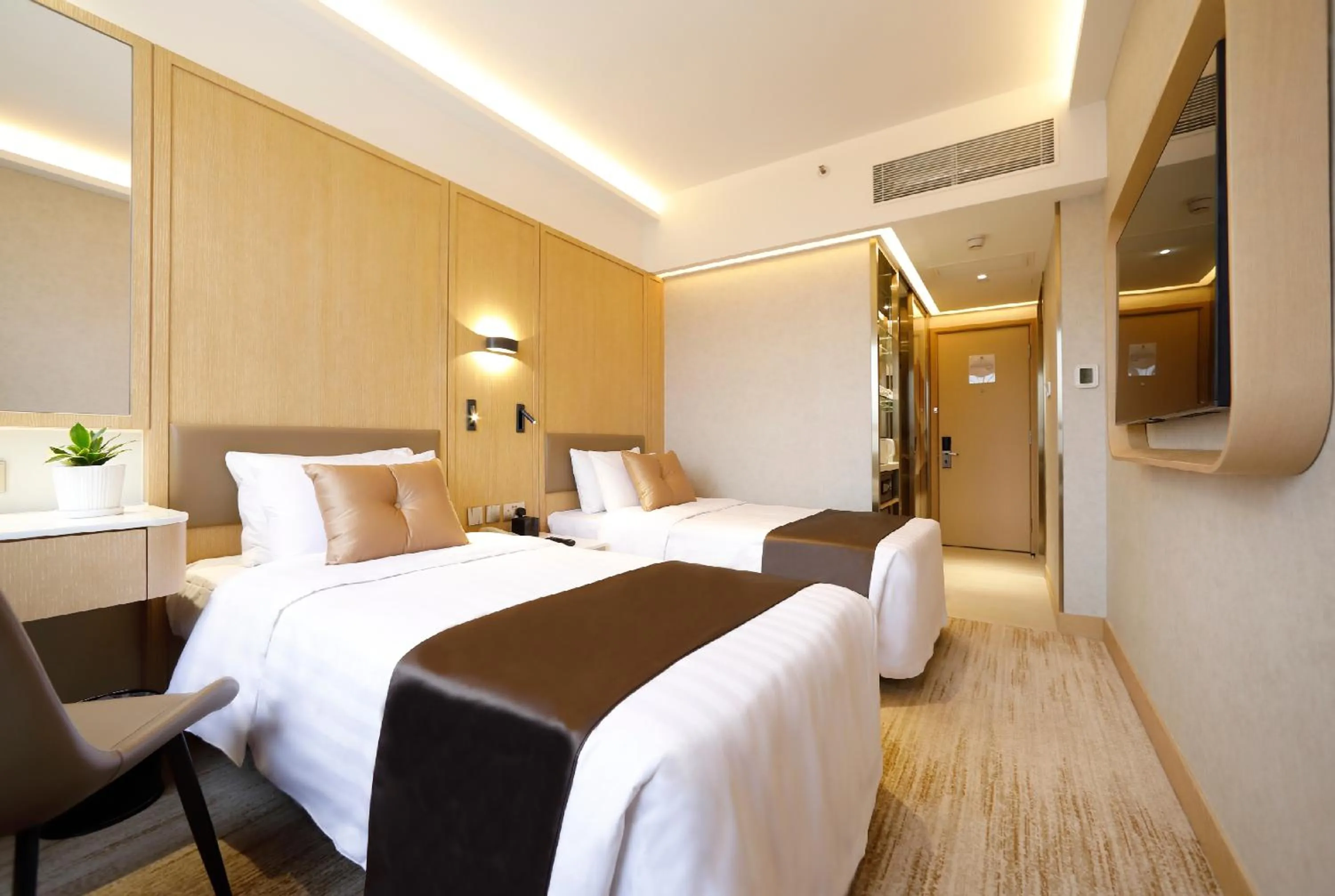 Bedroom, Bed in B P International