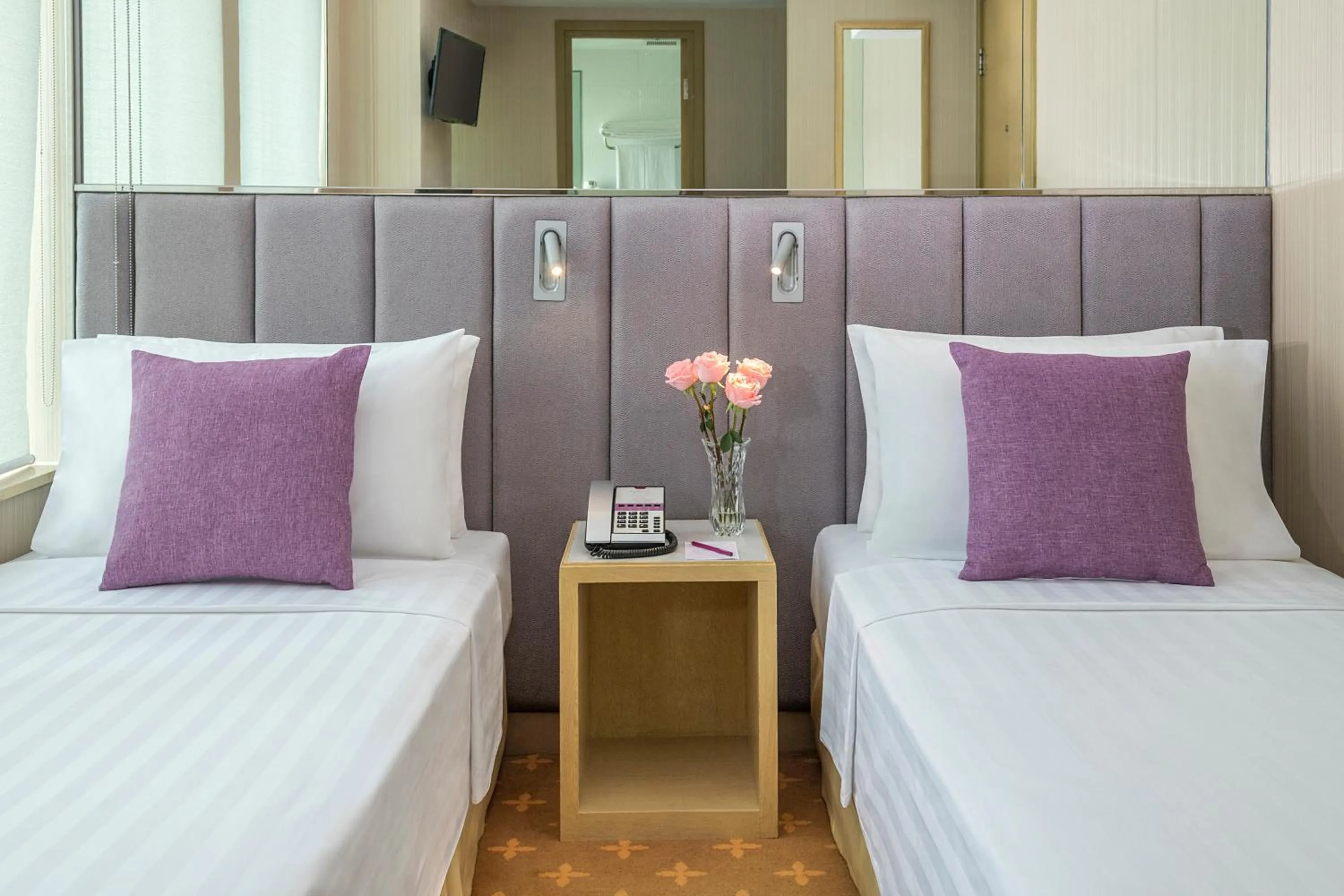 Bed in Silka Far East Hotel