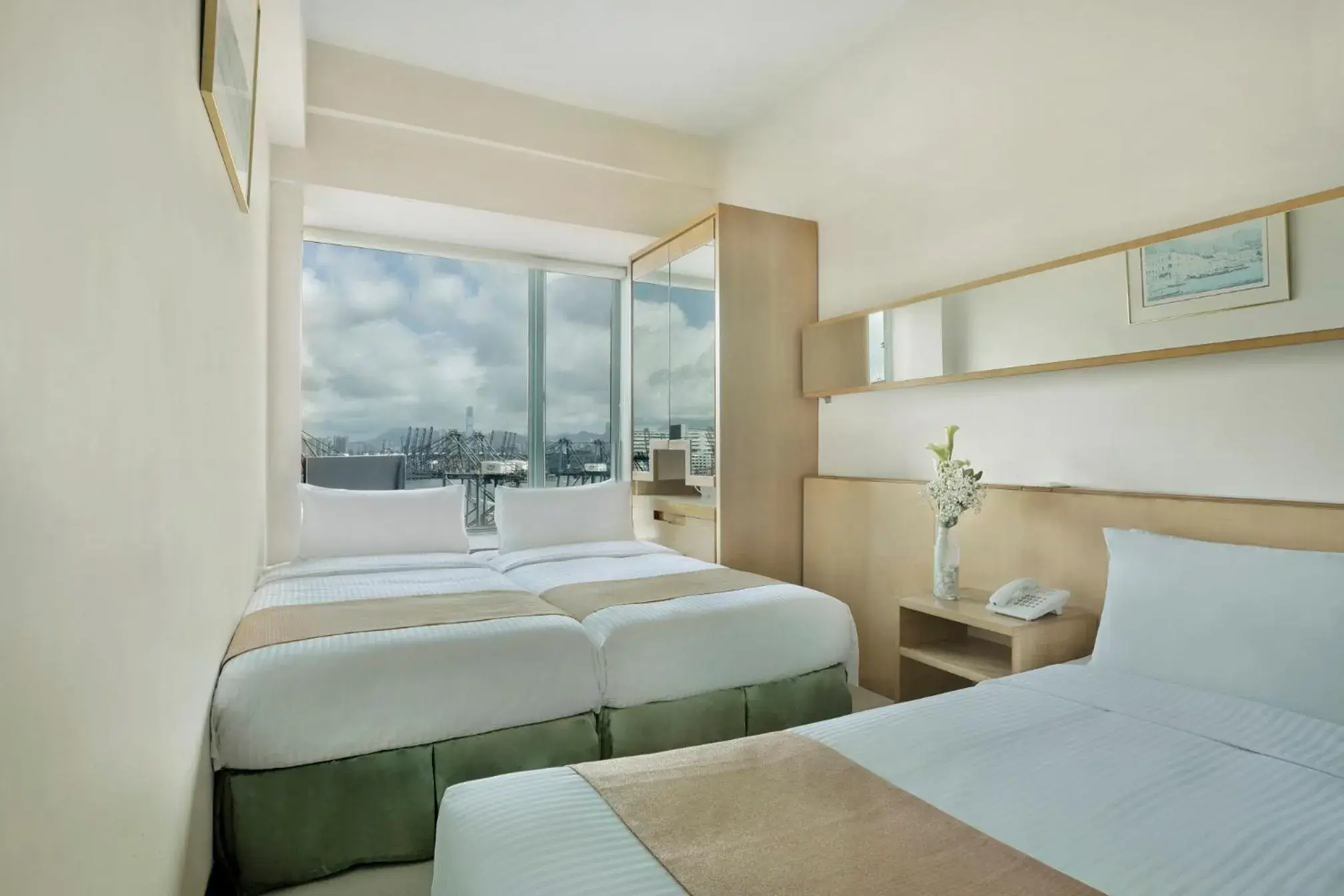 Bedroom, Bed in Rambler Garden Hotel Bedroom, Bed in Rambler Garden Hotel