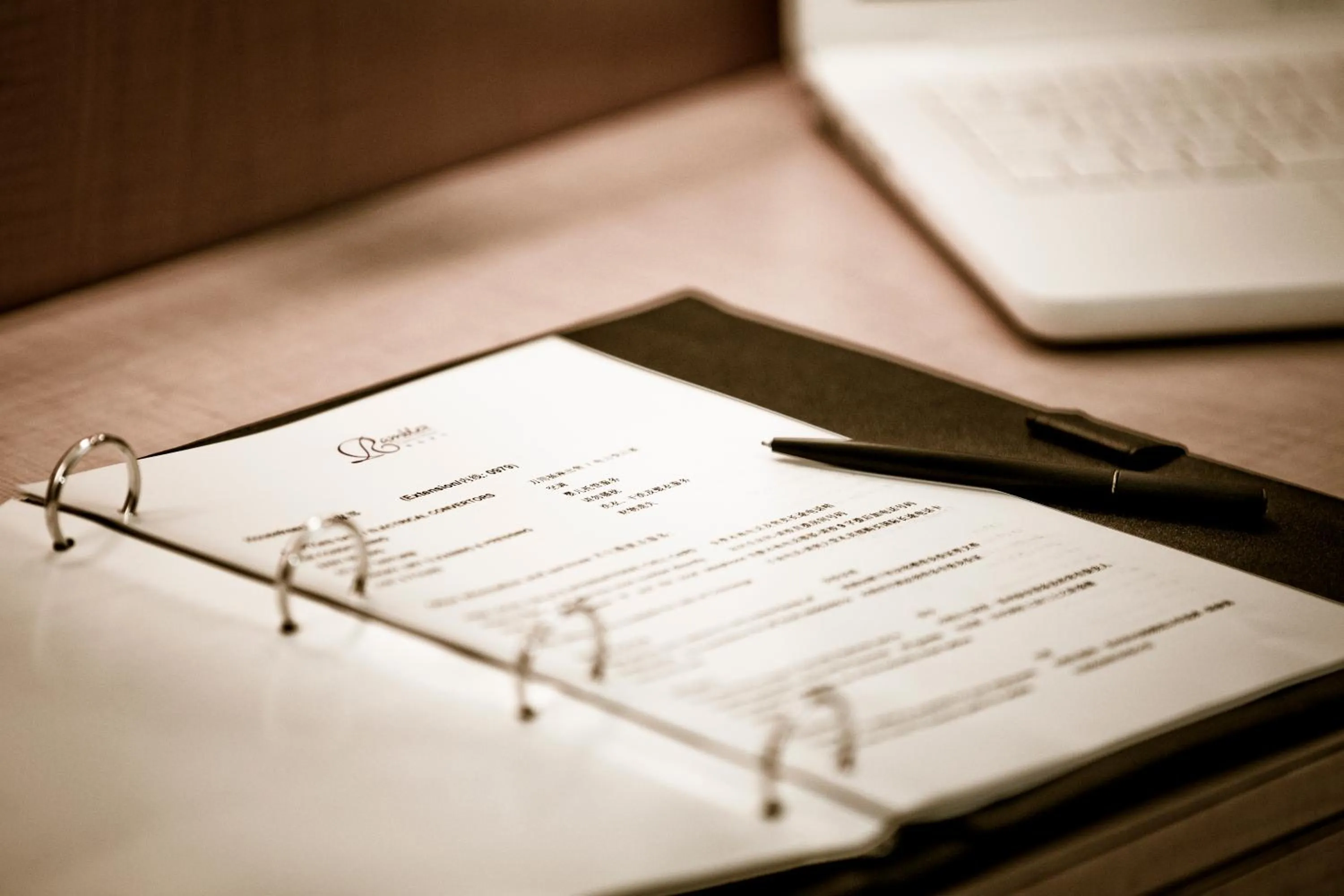 Decorative detail in Rambler Garden Hotel