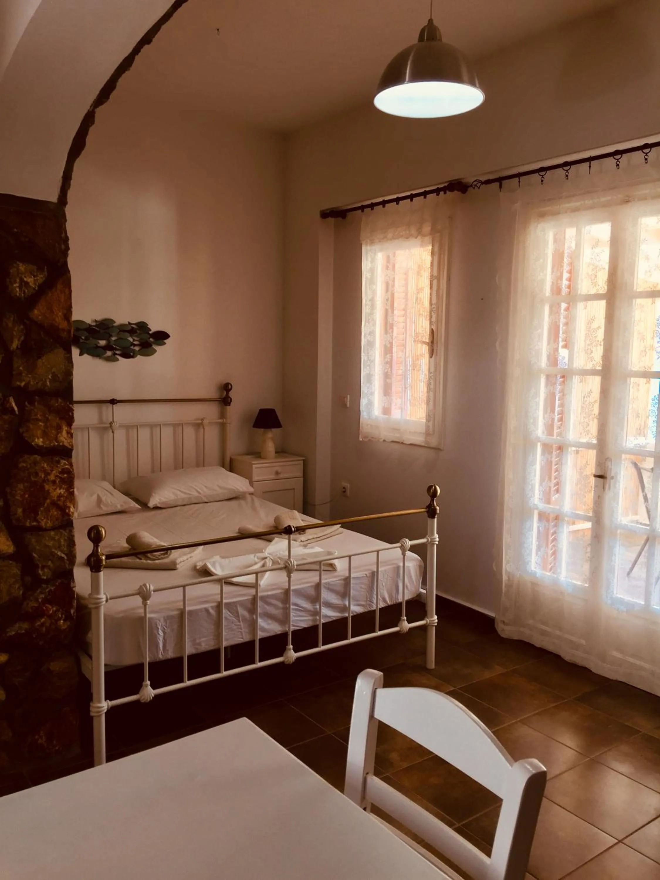 Bed in Vareladiko studios