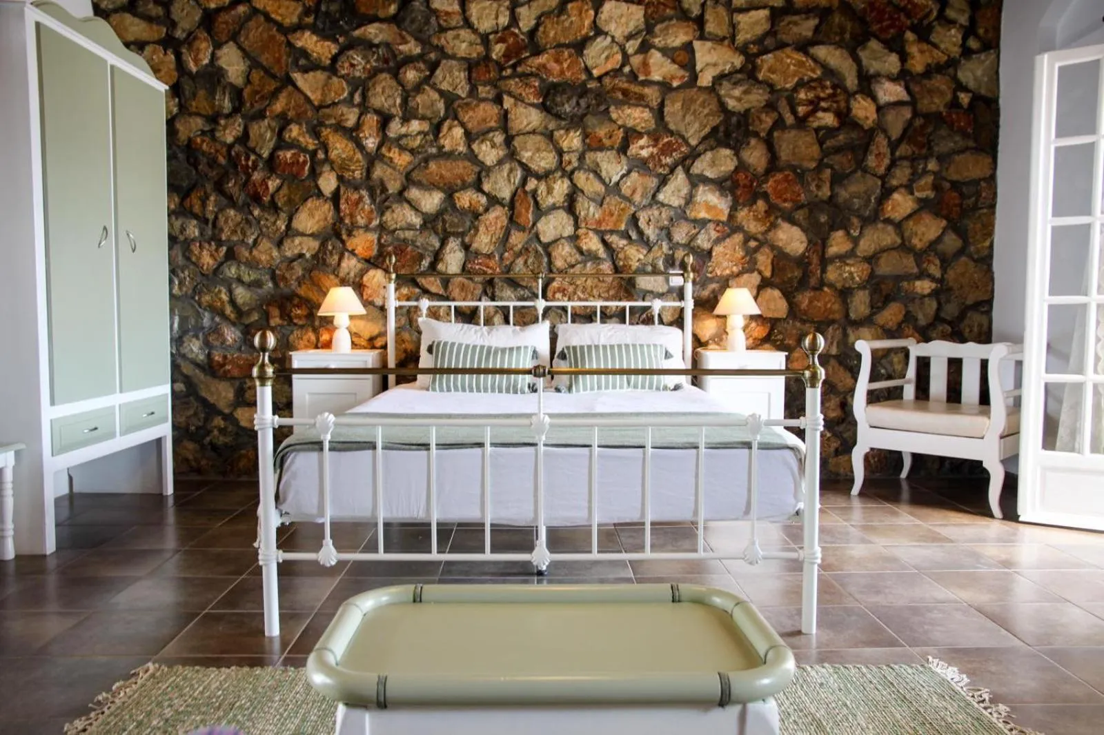 Bed in Vareladiko studios