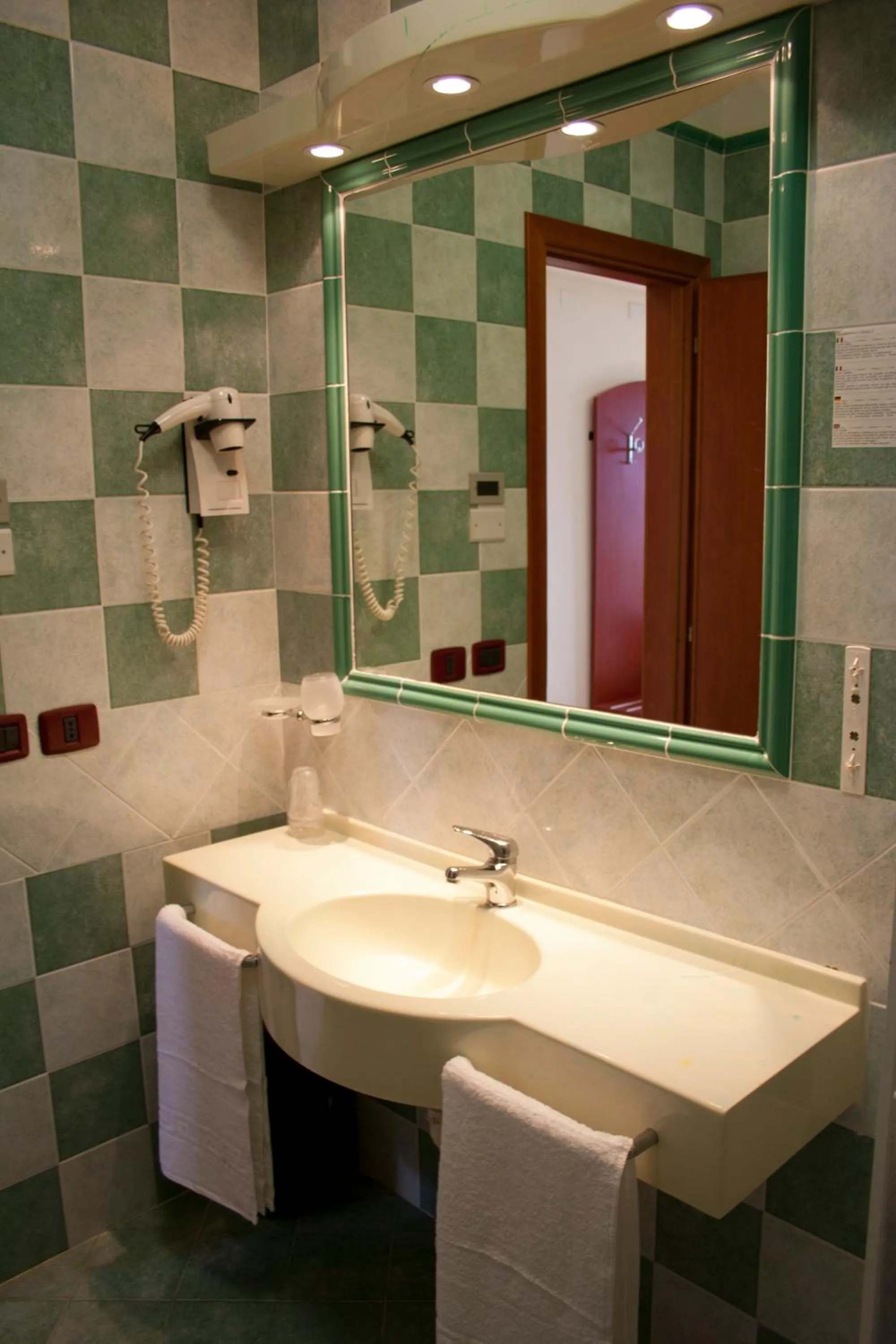 Bathroom in Hotel Felix