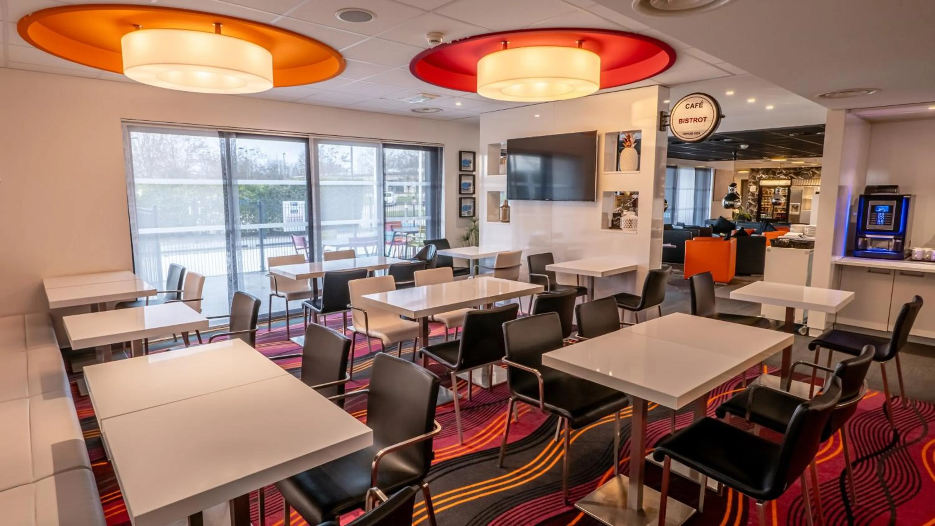 Breakfast in Holiday Inn Express Dijon by IHG