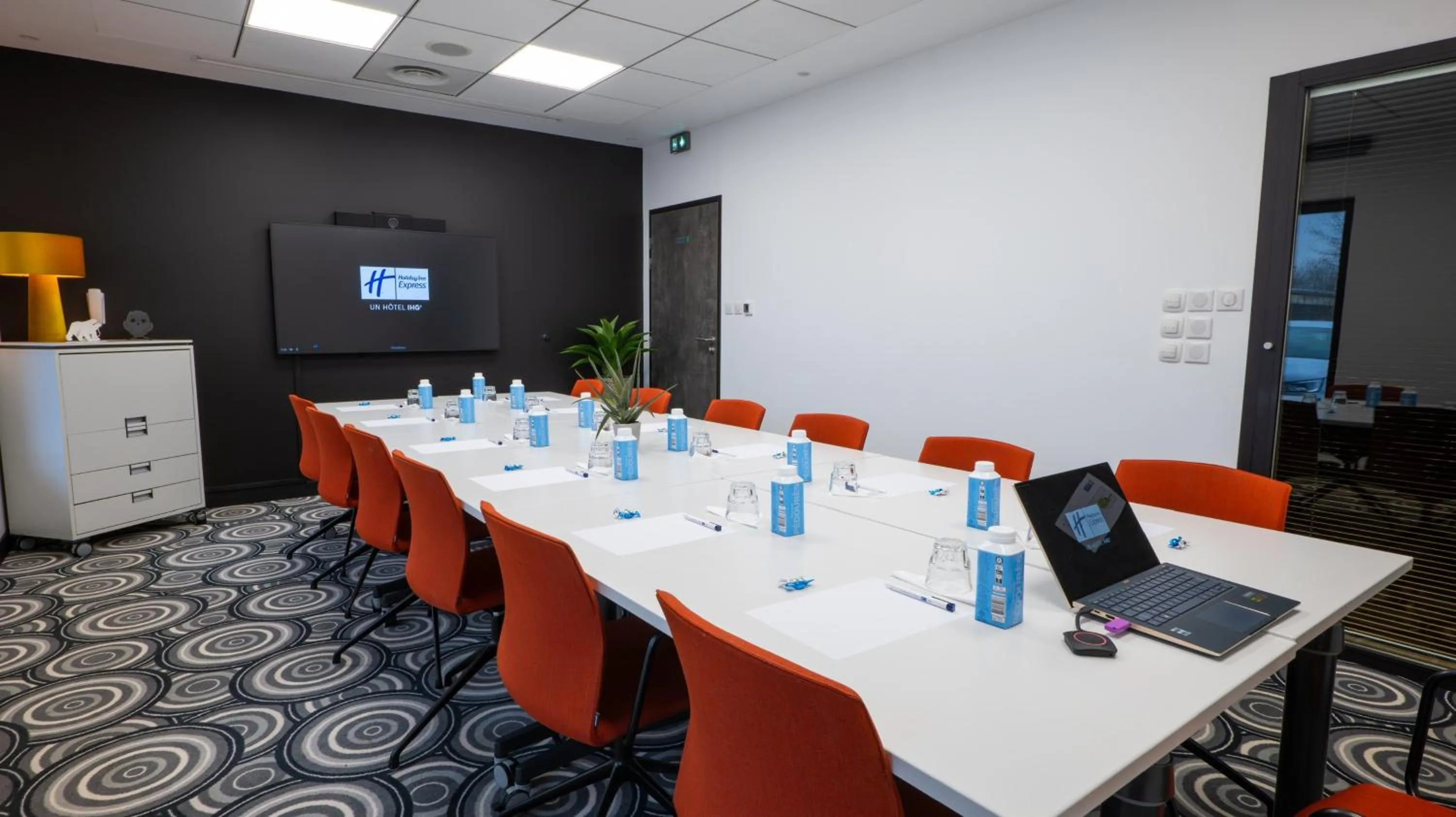 Meeting/conference room in Holiday Inn Express Dijon by IHG
